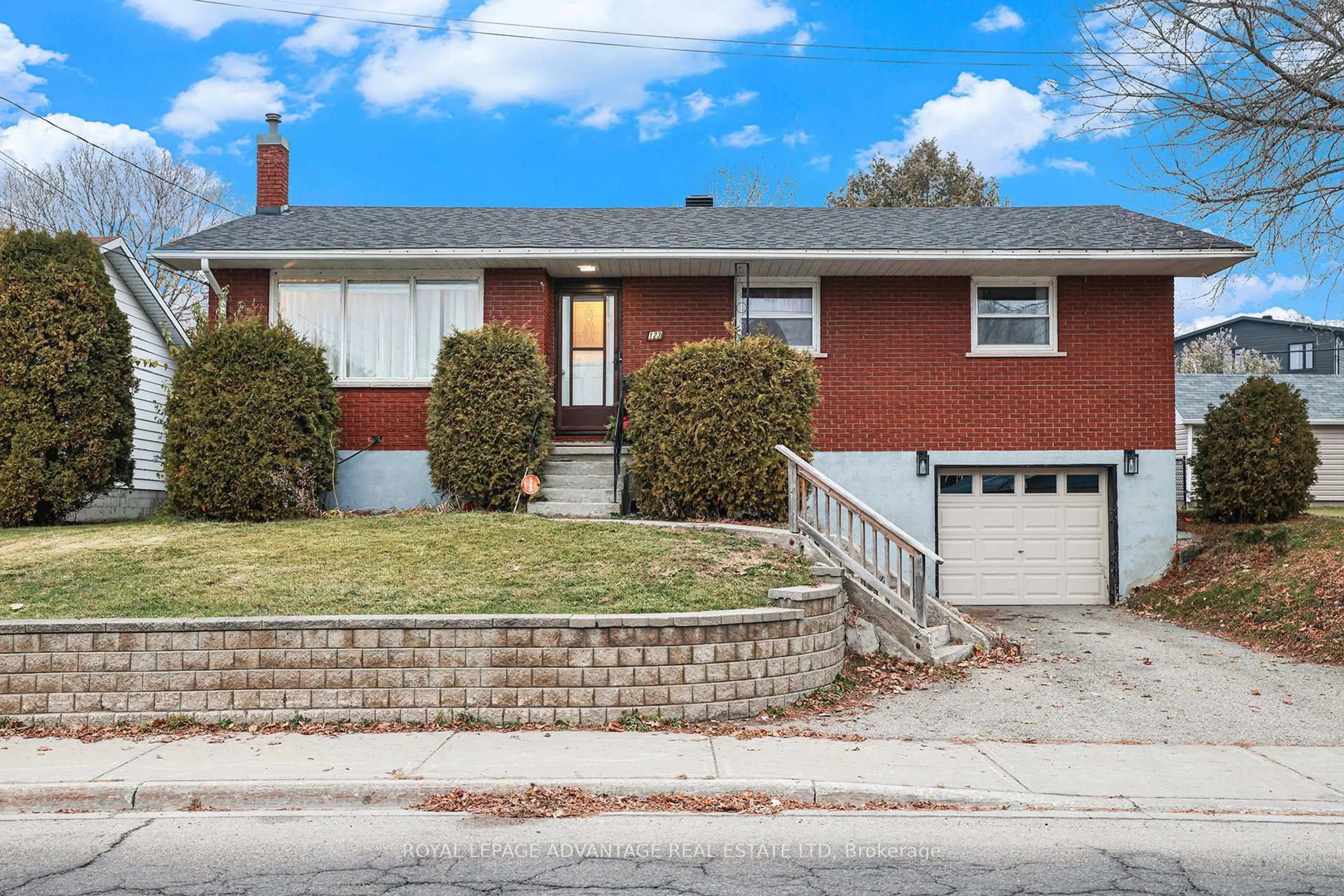 Home with brick exterior material, street for 123 Queen St, Smiths Falls Ontario K7A 3N7