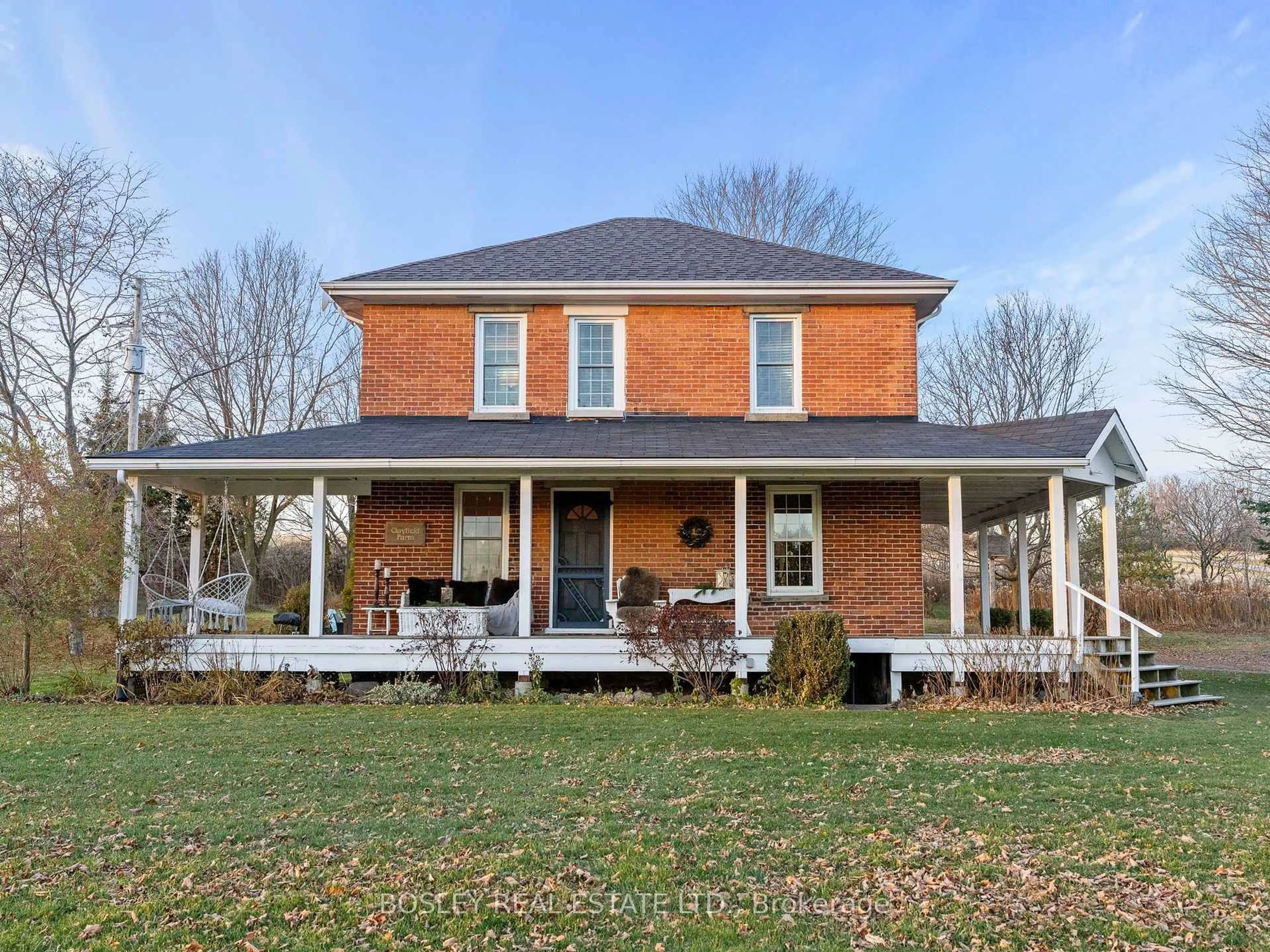 Home with brick exterior material, building for 2842 Meyers Rd, Hamilton Township Ontario K0K 1C0