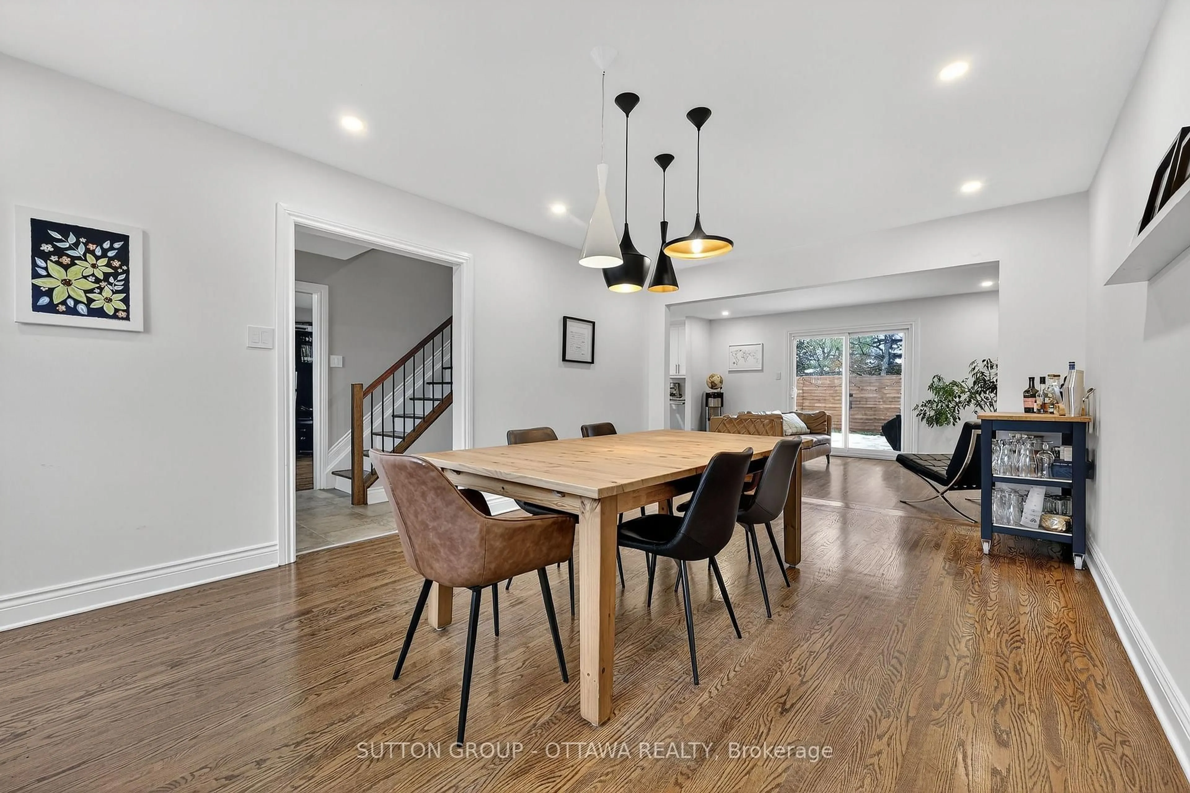 Dining room, unknown for 25 Southpark Dr, Ottawa Ontario K1B 3B8