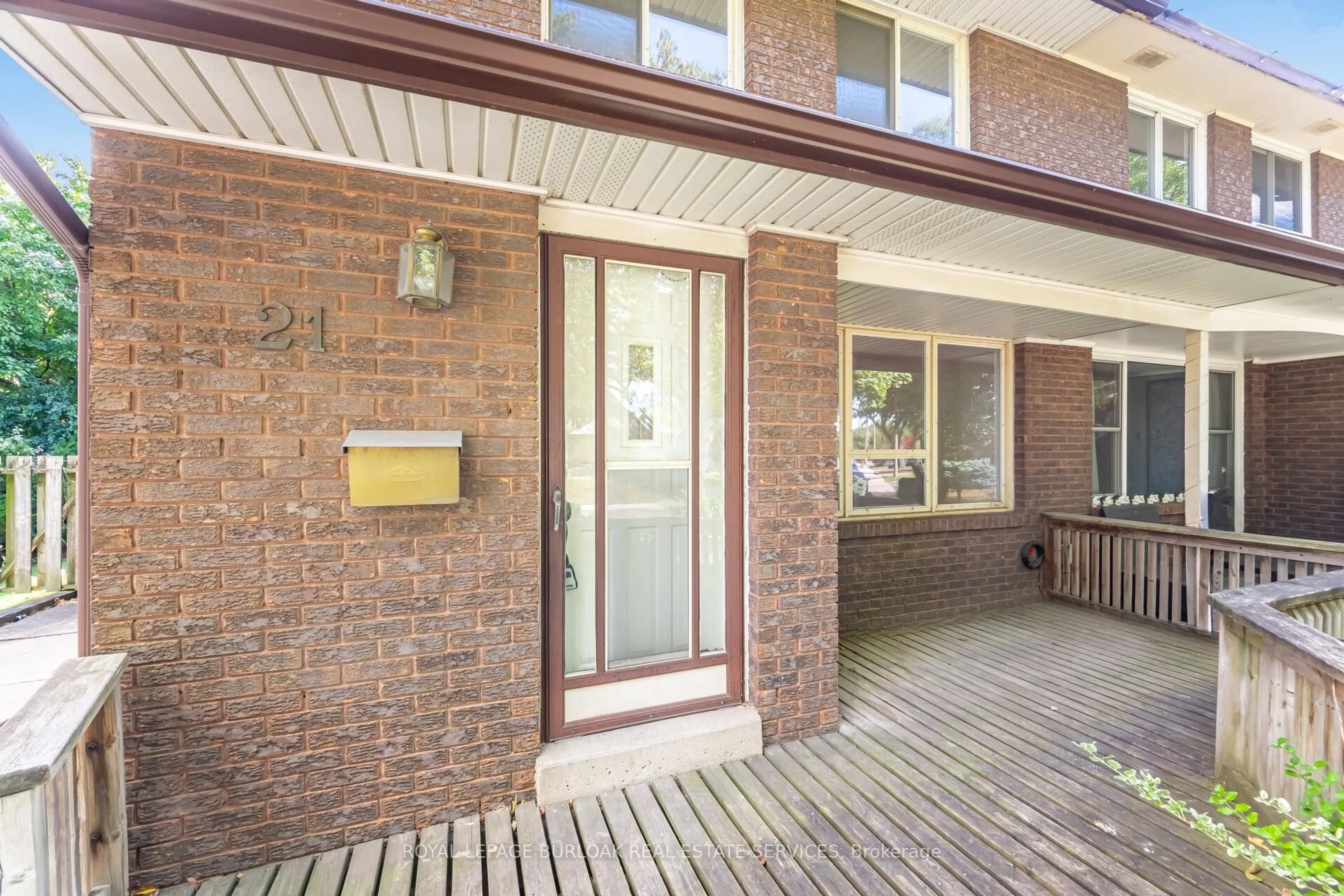 Unknown for 21 Horning Dr, Hamilton Ontario L9C 6L2