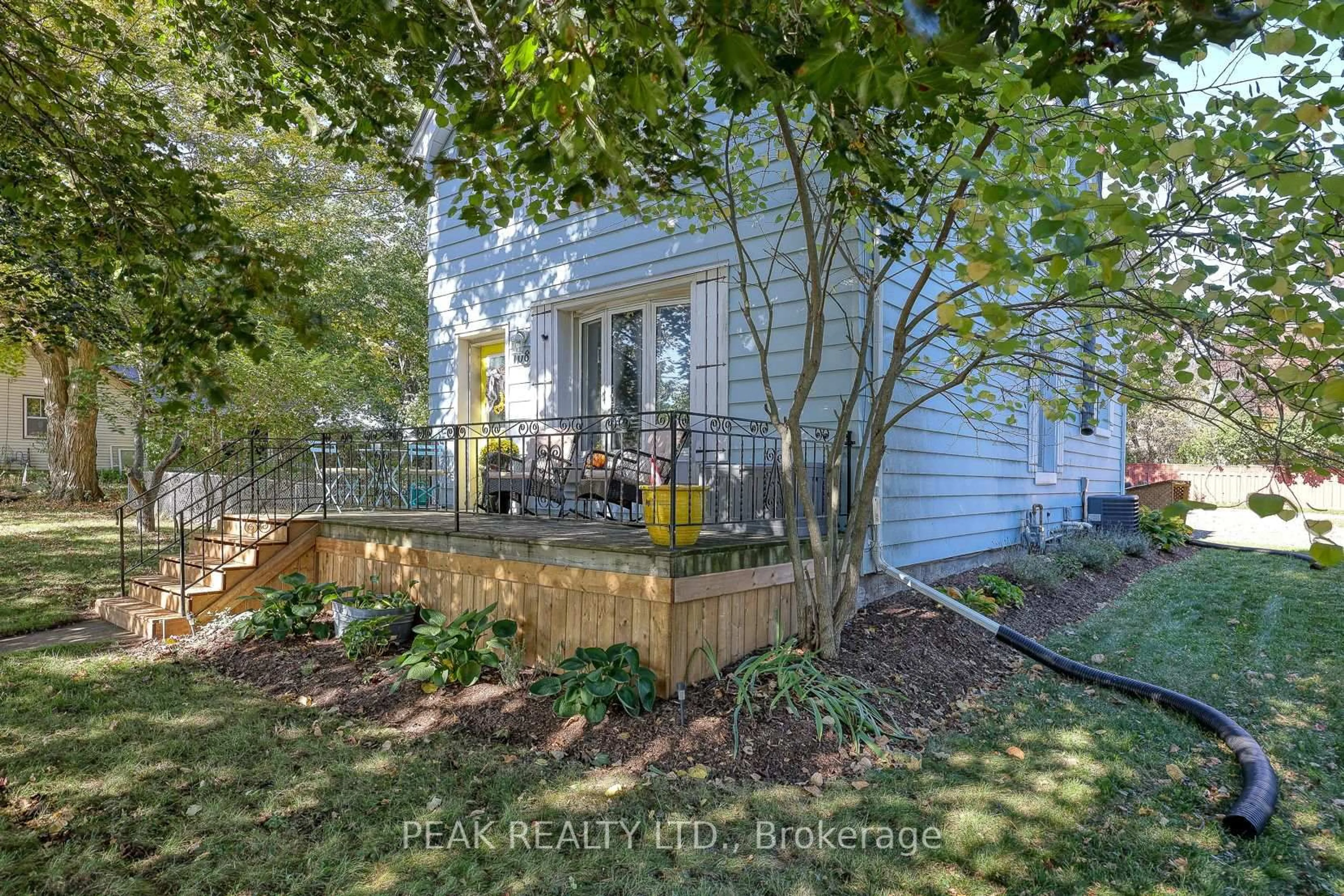 Unknown for 108 BALDWIN St, Tillsonburg Ontario N4G 2K6