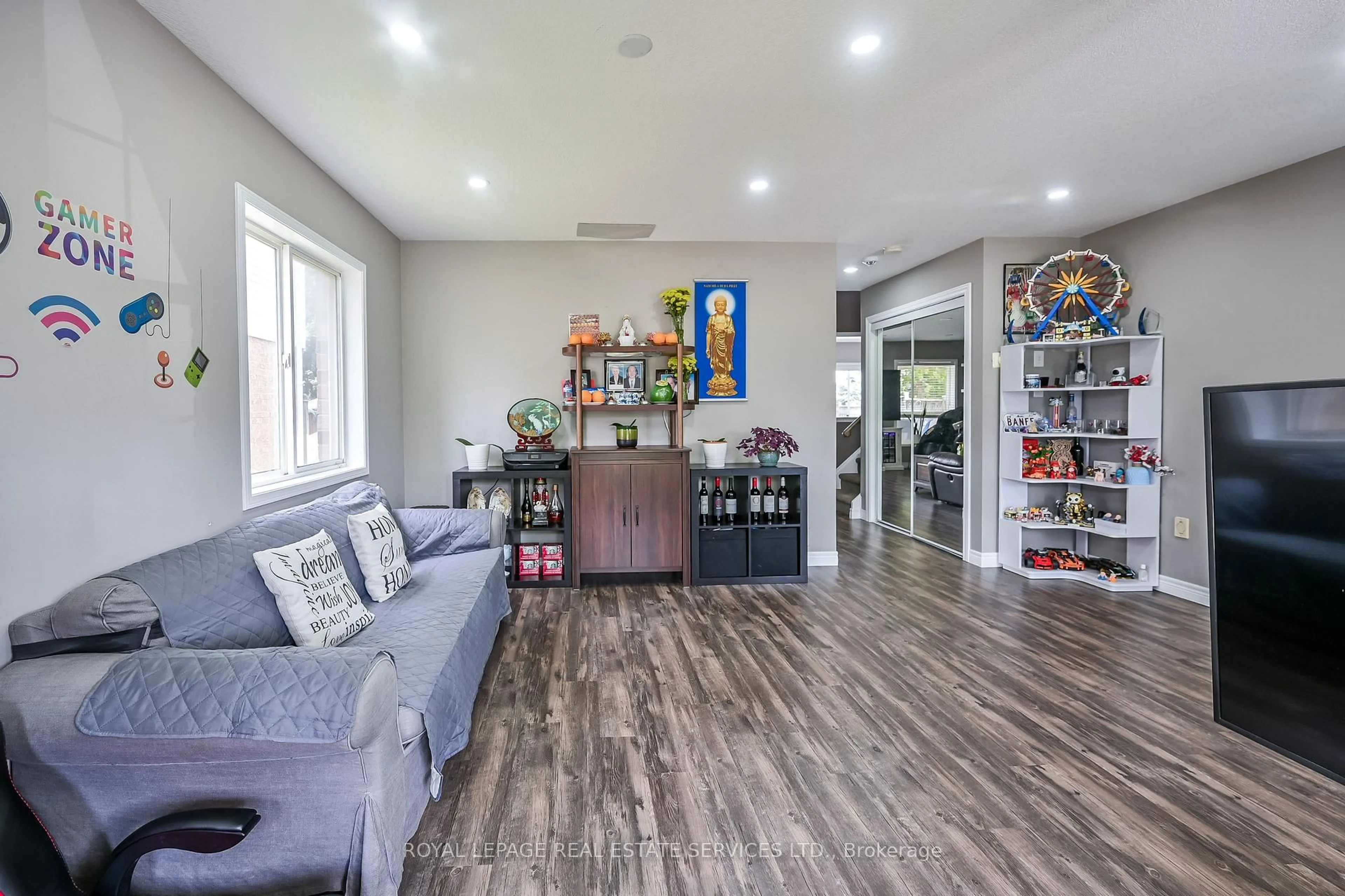 Unknown for 118 Blackburn Dr, Brantford Ontario N3T 6S2