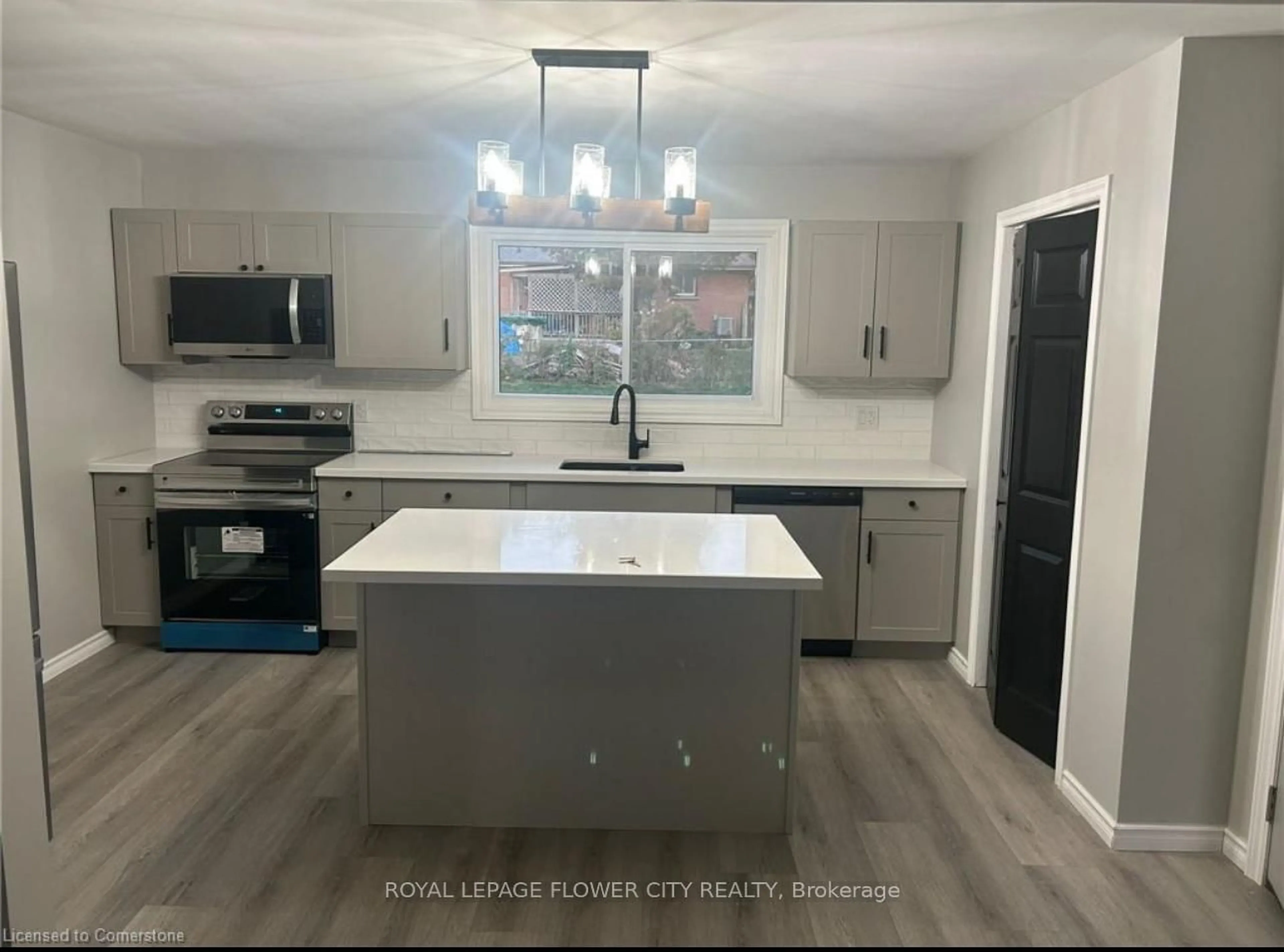 Open concept kitchen, unknown for 196 Gladstone Ave, London South Ontario N5Z 3R9