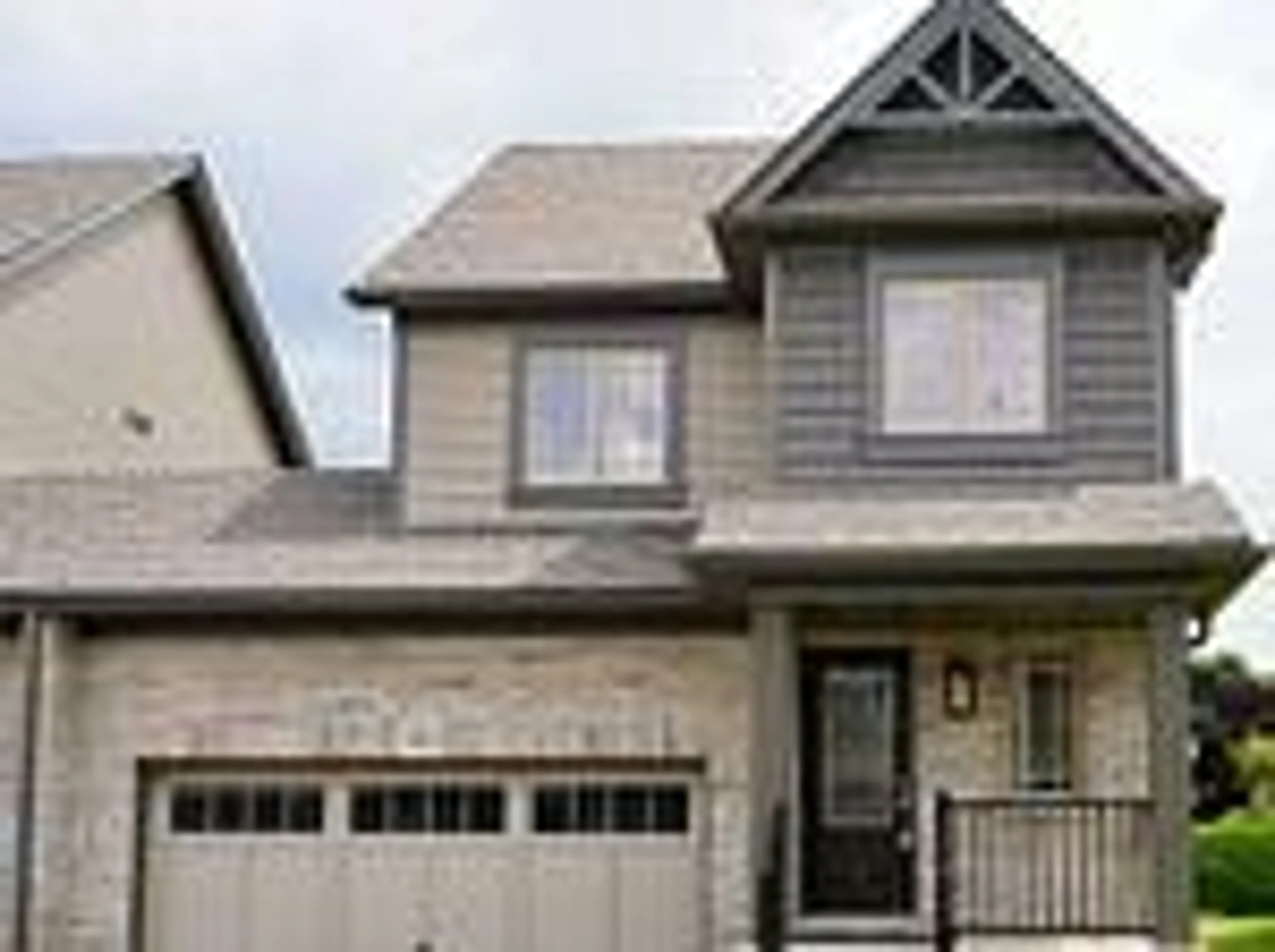 Home with vinyl exterior material, street for 121 Stonebrook Way, Grey Highlands Ontario N0C 1H0