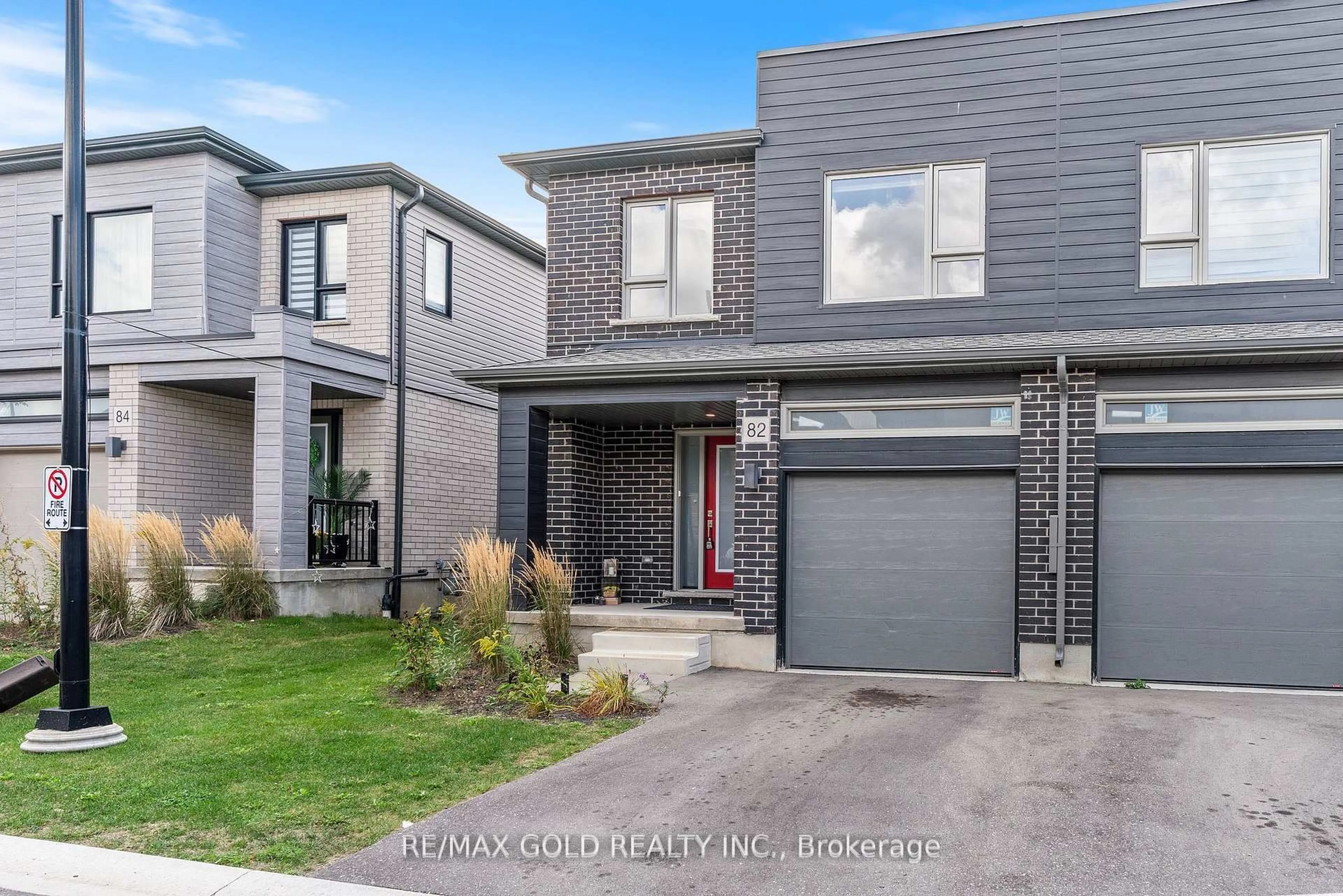 Home with brick exterior material, street for 82 Pony Way, Kitchener Ontario N2R 0R2