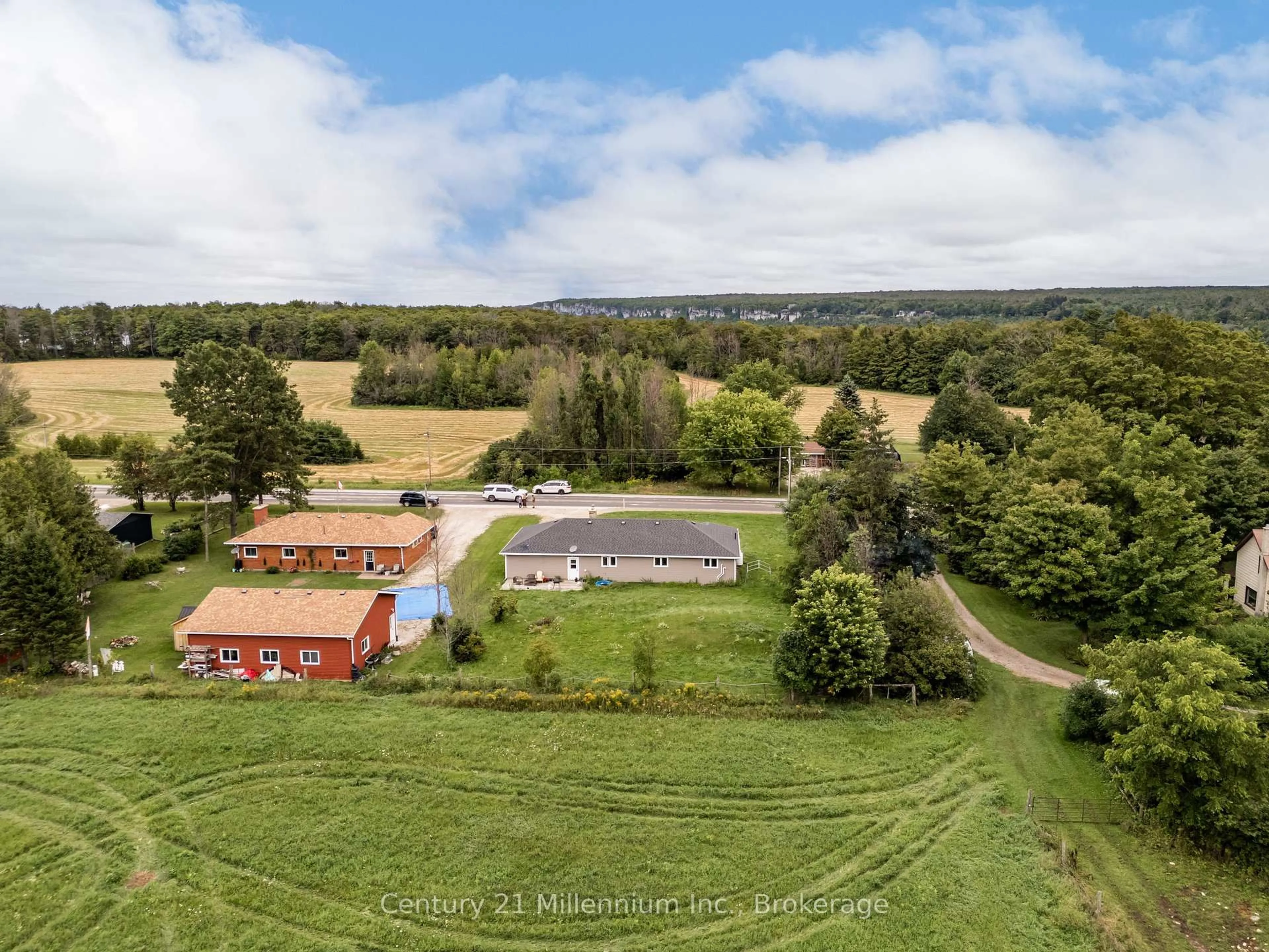 A pic from outside/outdoor area/front of a property/back of a property/a pic from drone, unknown for 130 MAIN St, Northern Bruce Peninsula Ontario N0H 1W0