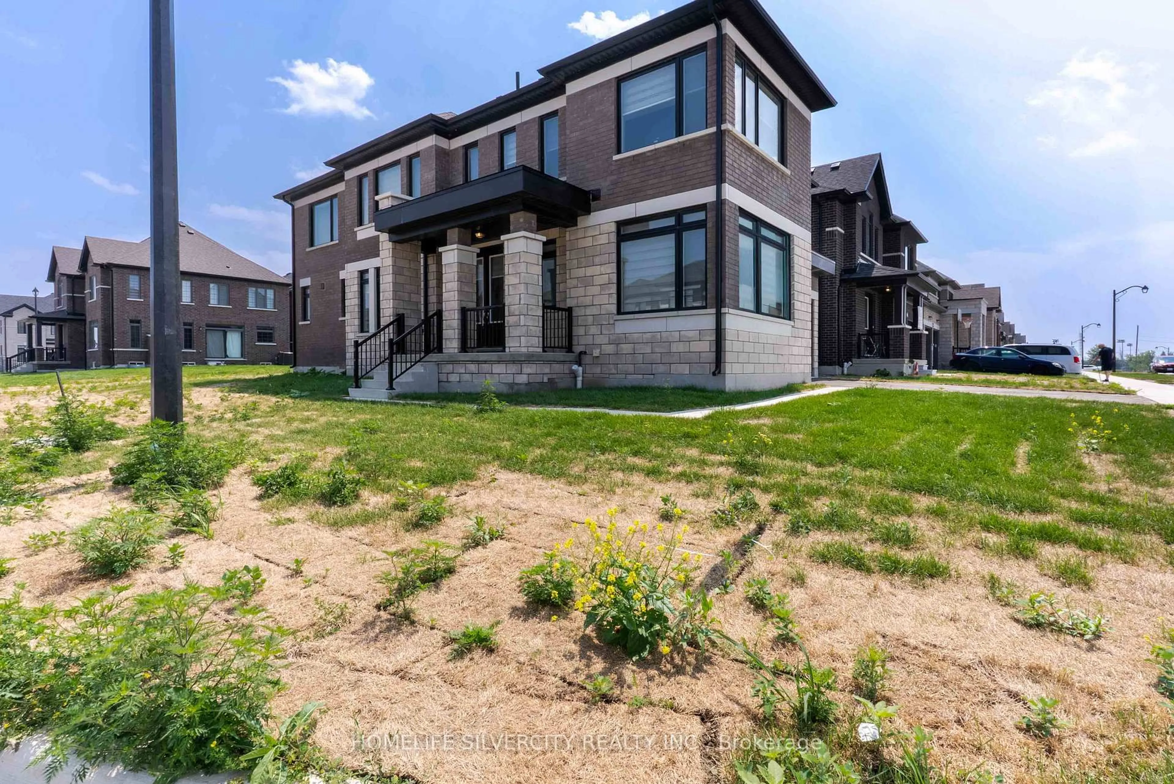 Home with brick exterior material, street for 34 Mckay Ave, Kawartha Lakes Ontario K9V 0R2