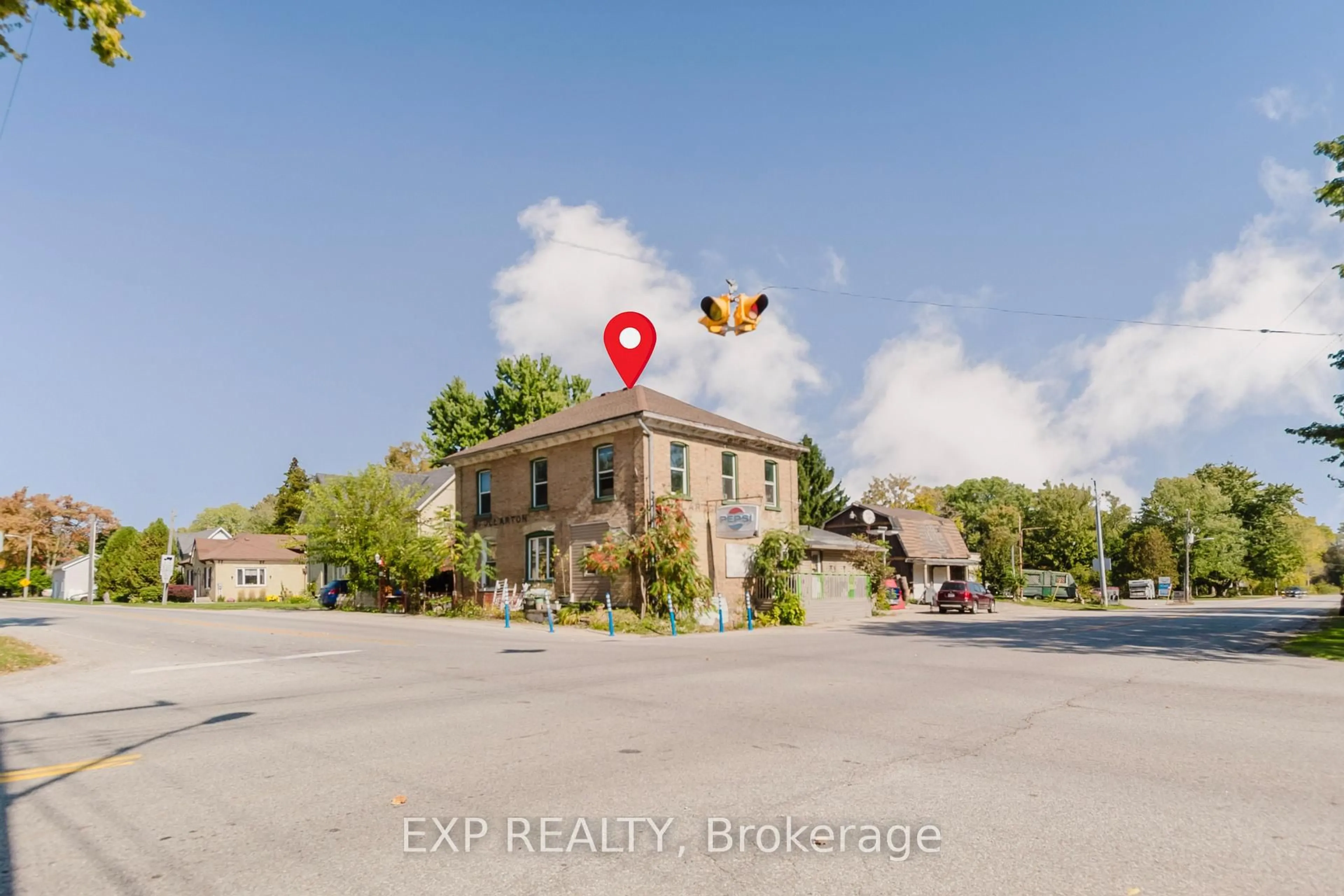 A pic from outside/outdoor area/front of a property/back of a property/a pic from drone, building for 3191 Perth 163 Rd, West Perth Ontario N0K 1H0