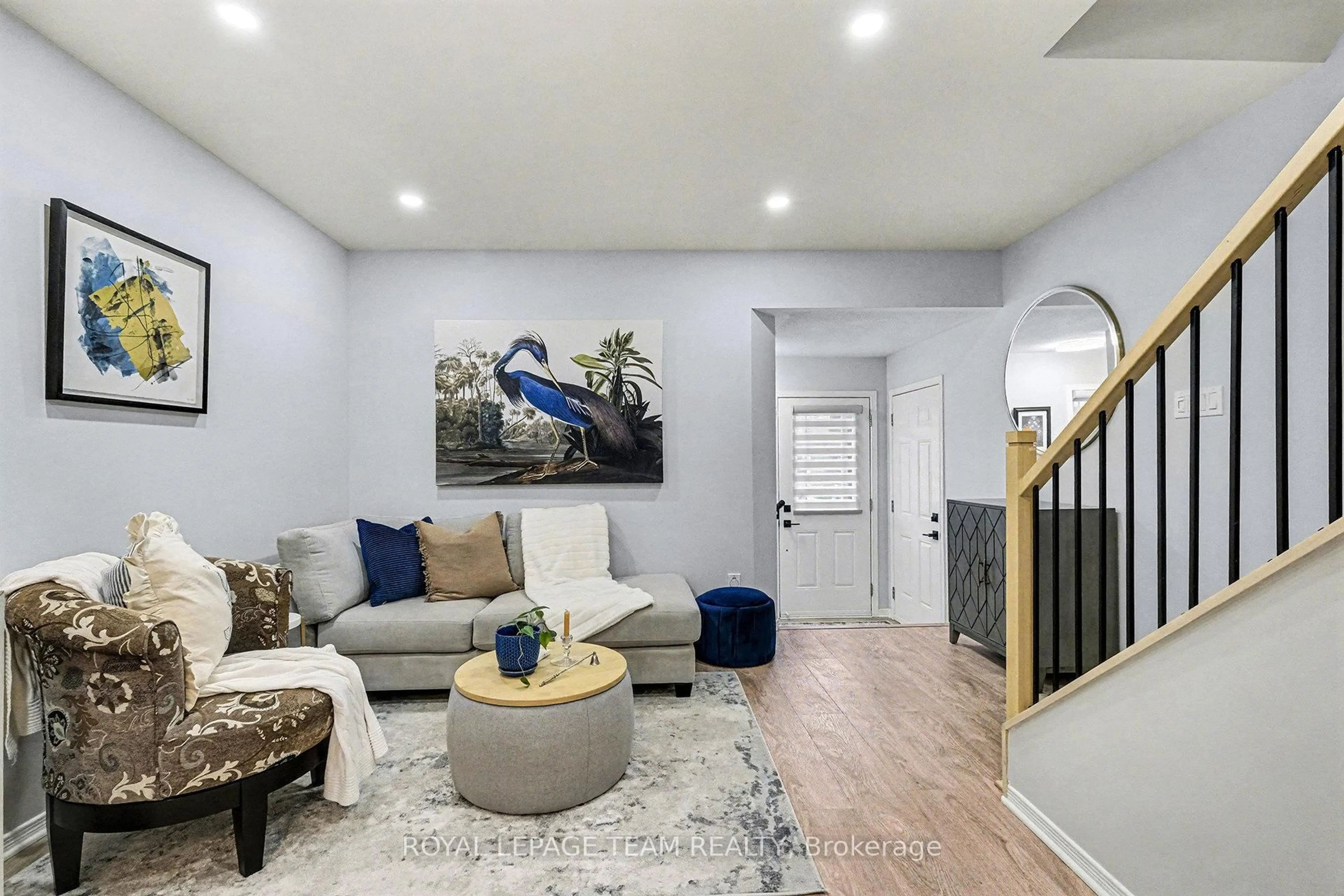 Living room with furniture, unknown for 266 Sorento St, Ottawa Ontario K2J 0B4