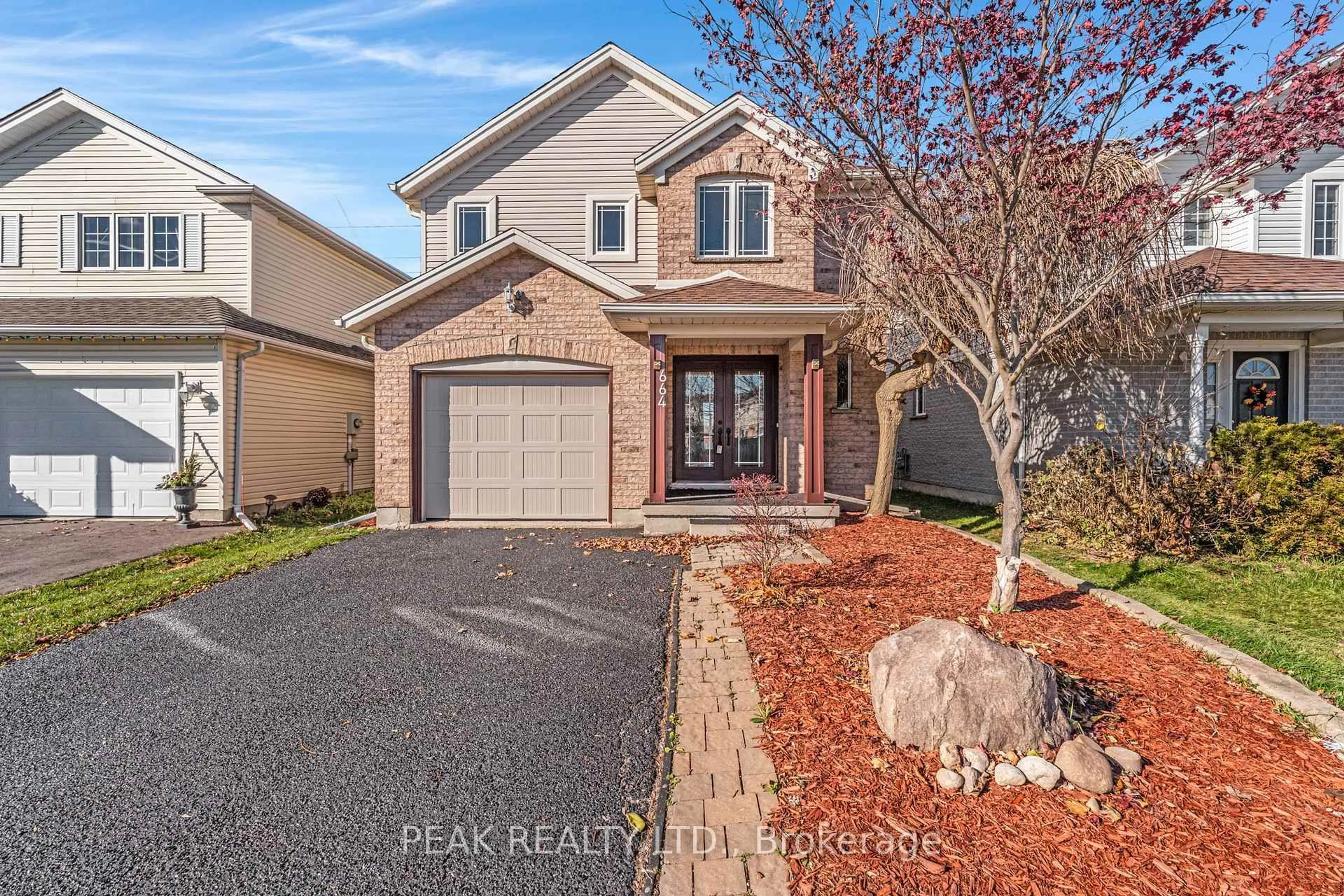 Home with brick exterior material, street for 664 Brandenburg Blvd, Waterloo Ontario N2T 2V4
