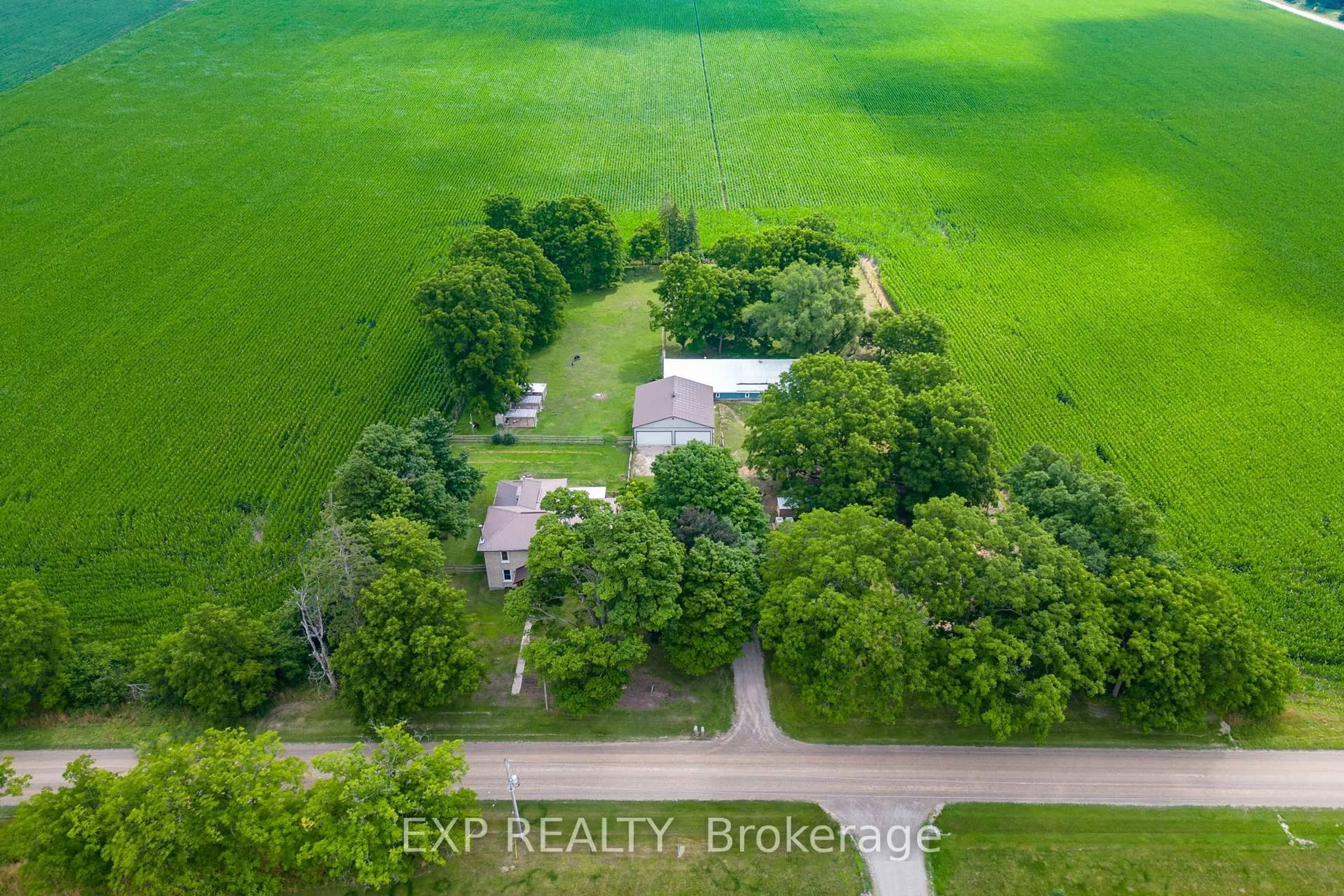 A pic from outside/outdoor area/front of a property/back of a property/a pic from drone, unknown for 3892 Lewis Rd, Thames Centre Ontario N0L 1V0