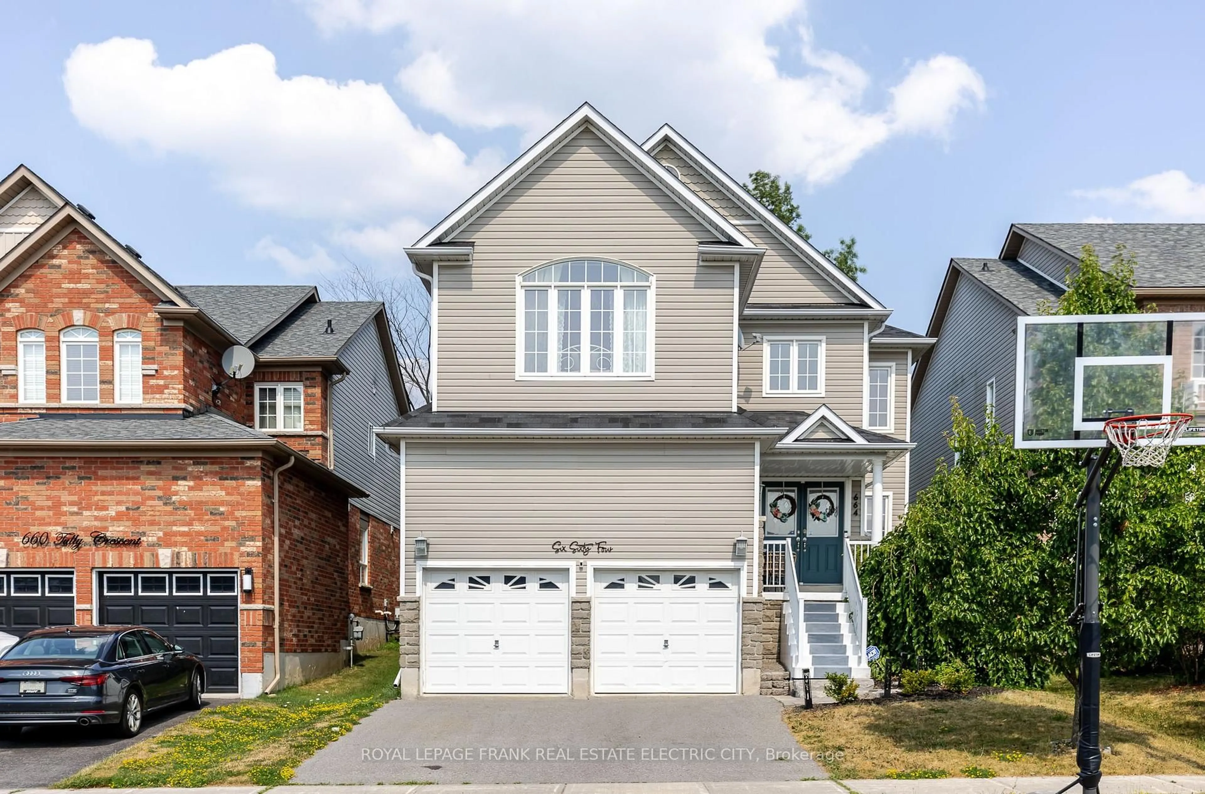 Home with brick exterior material, street for 664 Tully Cres, Peterborough Ontario K9K 0A9