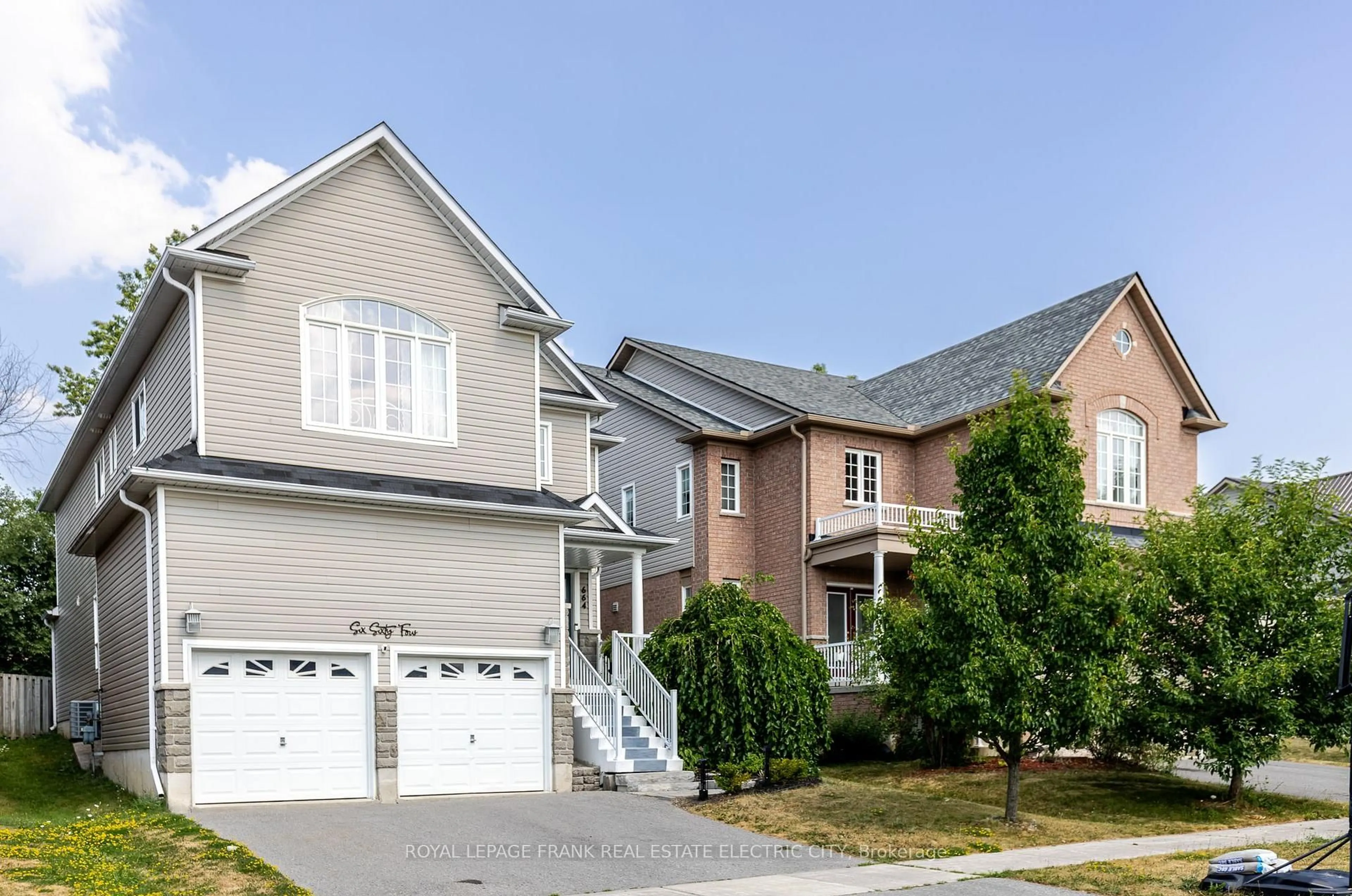 Home with vinyl exterior material, street for 664 Tully Cres, Peterborough Ontario K9K 0A9