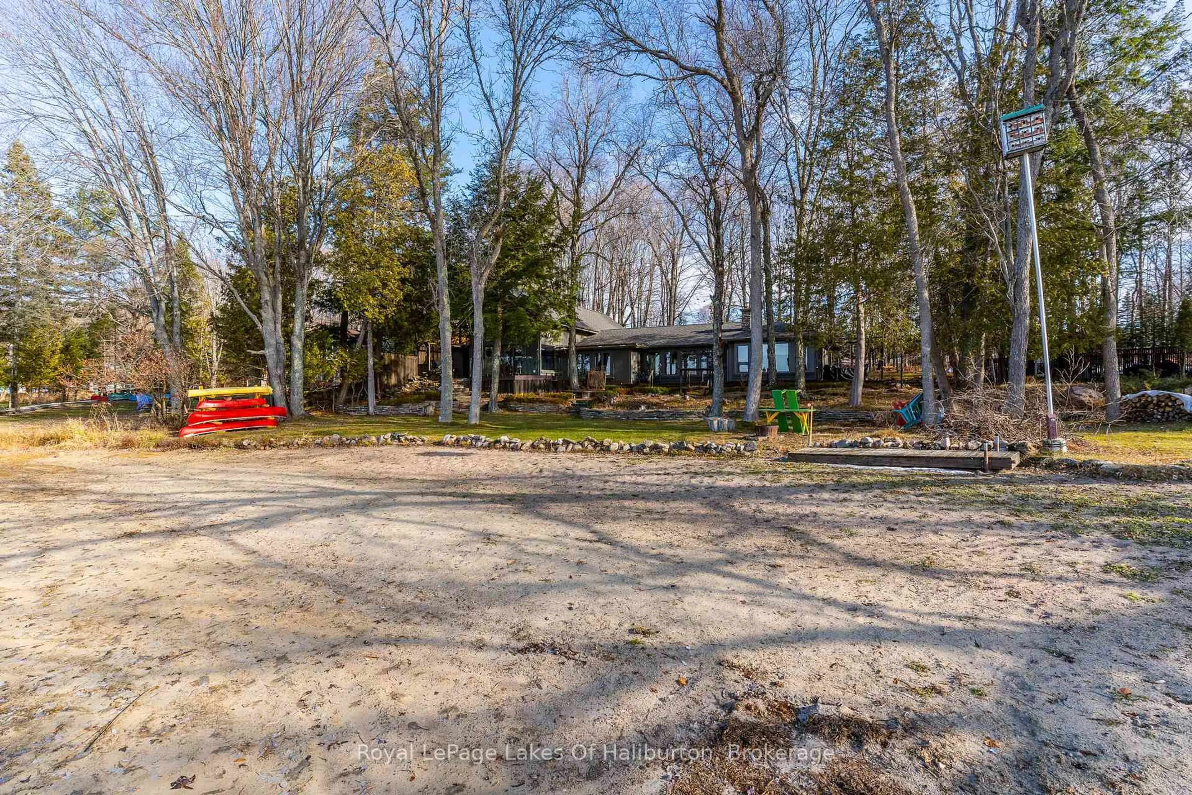 A pic from outside/outdoor area/front of a property/back of a property/a pic from drone, unknown for 1073 Grass Lake Rd, Dysart et al Ontario K0M 1S0