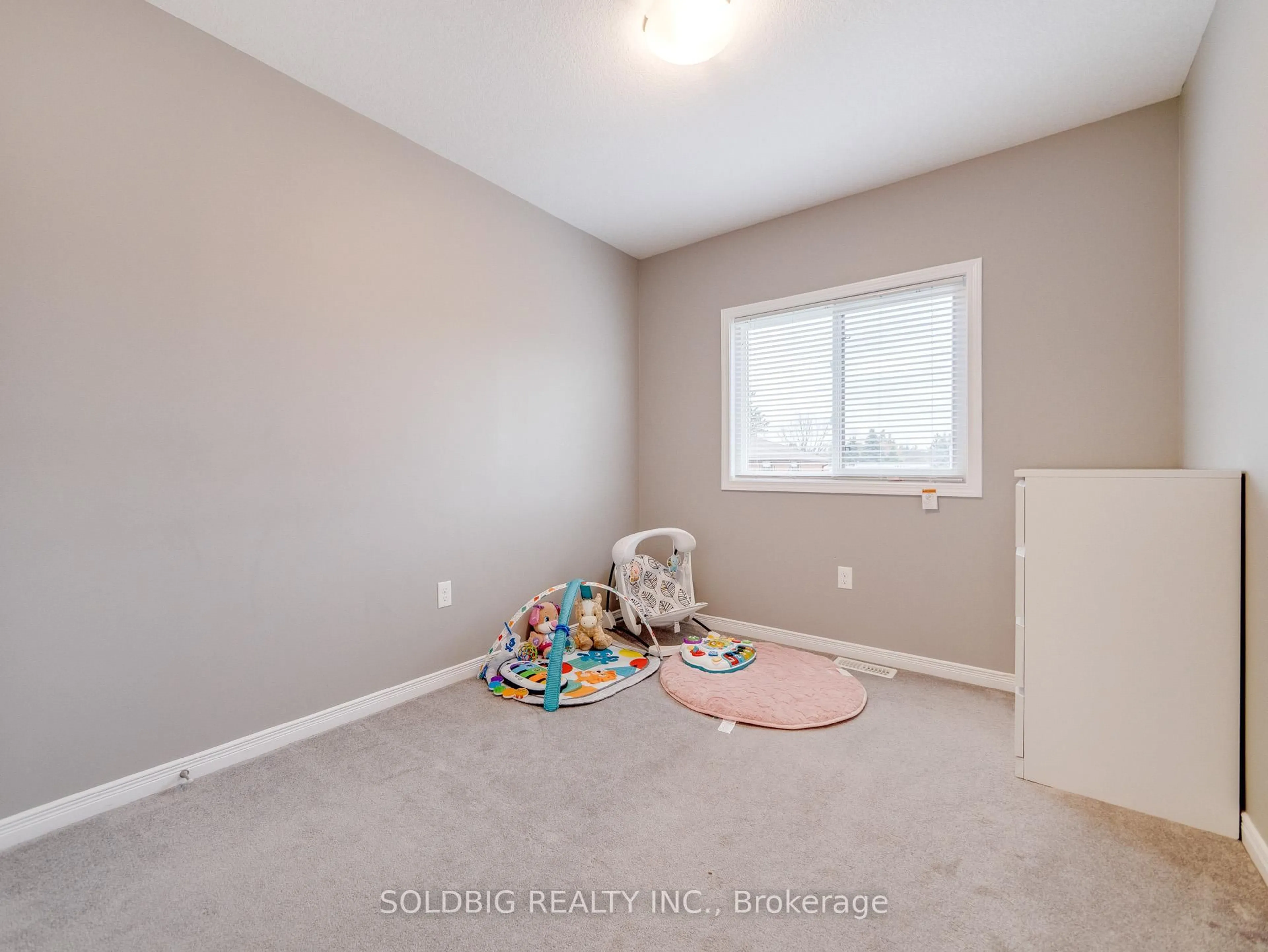 A pic of a room for 750 Lawrence St #56, Cambridge Ontario N3H 0A9