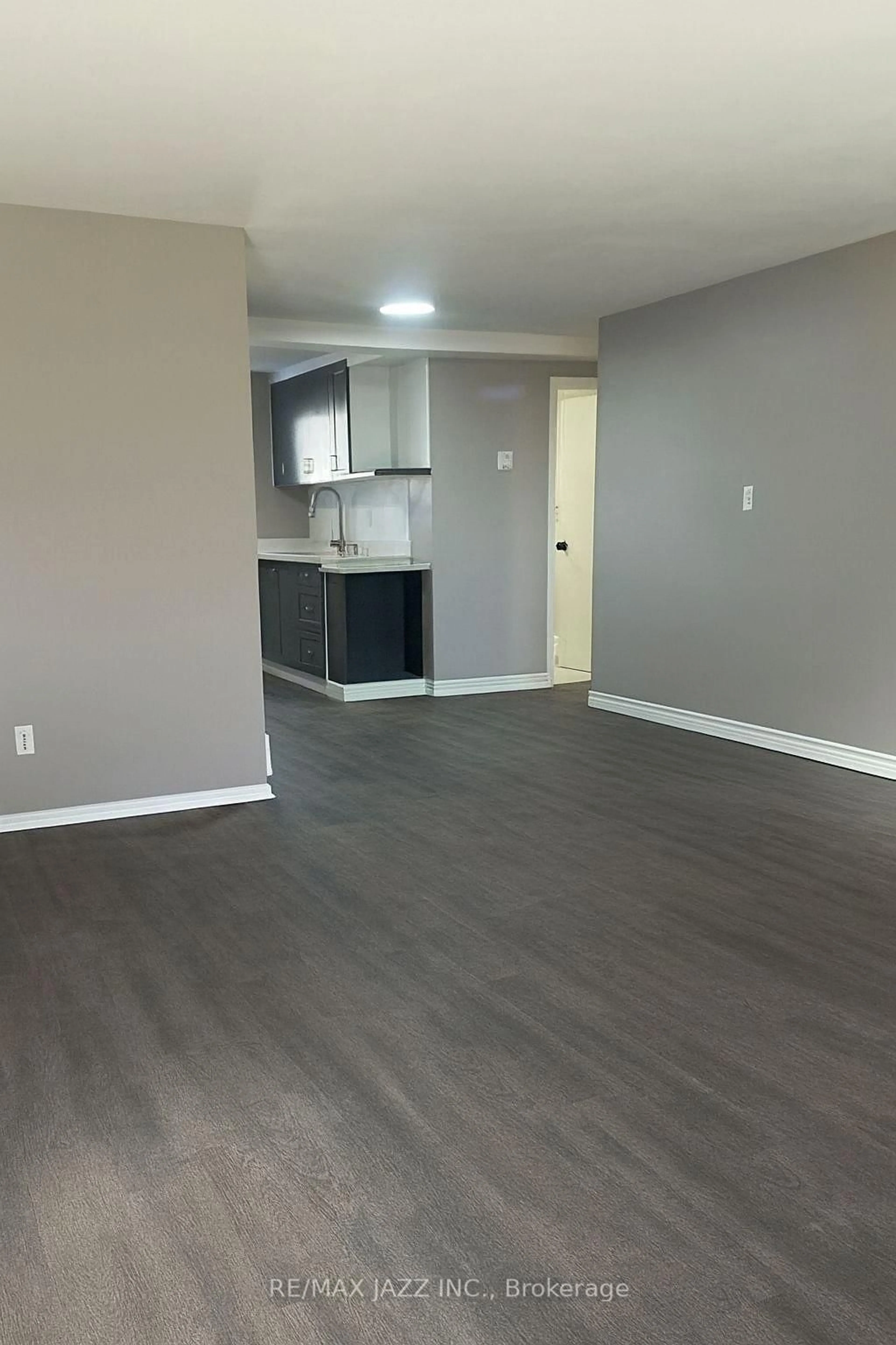 A pic of a room for 37-43 Leonard Ave, Quinte West Ontario K8V 2R3