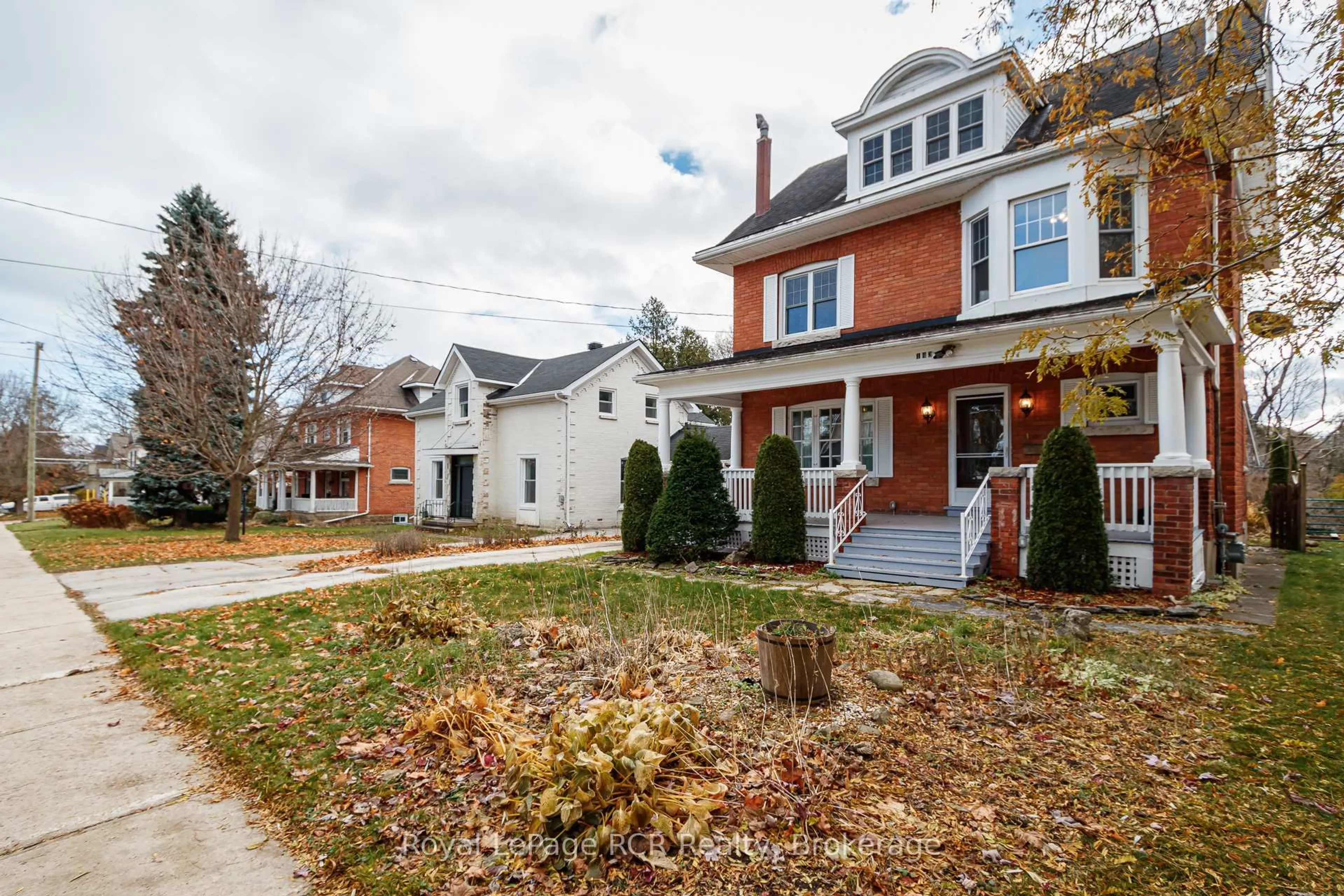 Home with brick exterior material, street for 143 Trowbridge St, Meaford Ontario N4L 1G3