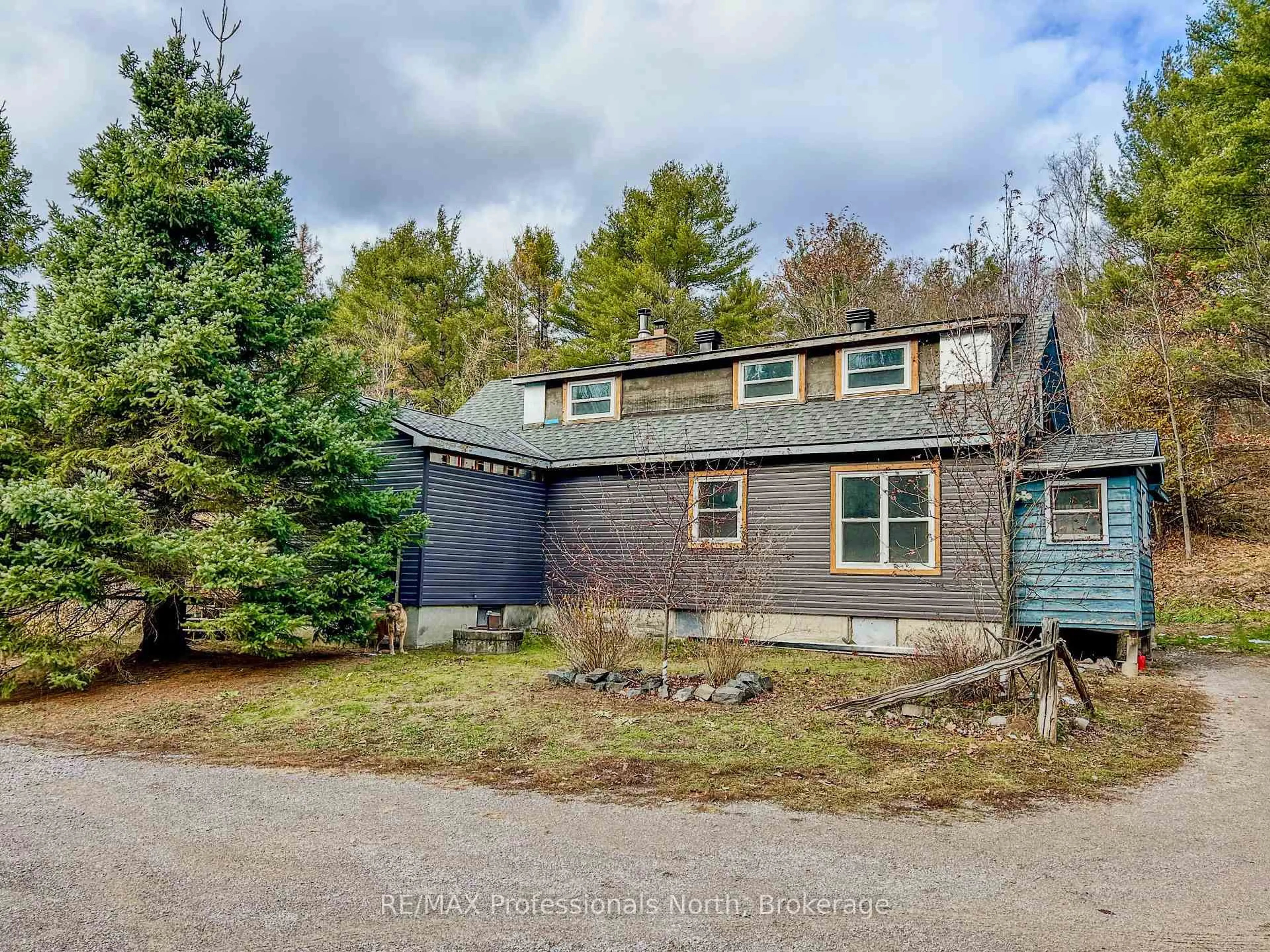 A pic from outside/outdoor area/front of a property/back of a property/a pic from drone, unknown for 89 Jack Lake Rd, North Kawartha Ontario K0L 1A0