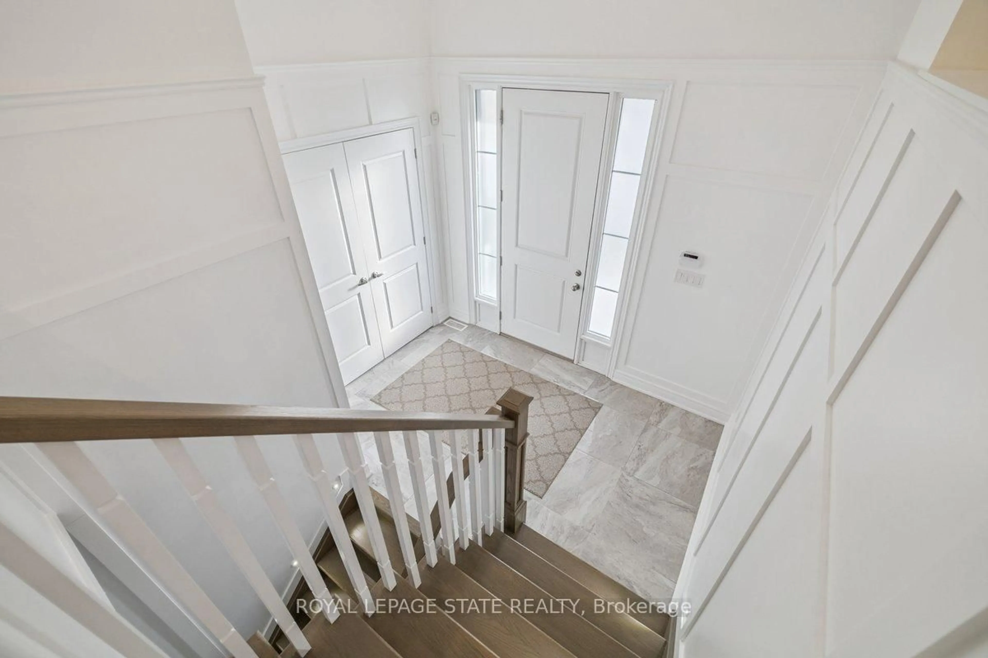 Unknown for 47 Cielo Crt, Hamilton Ontario L9B 0J1