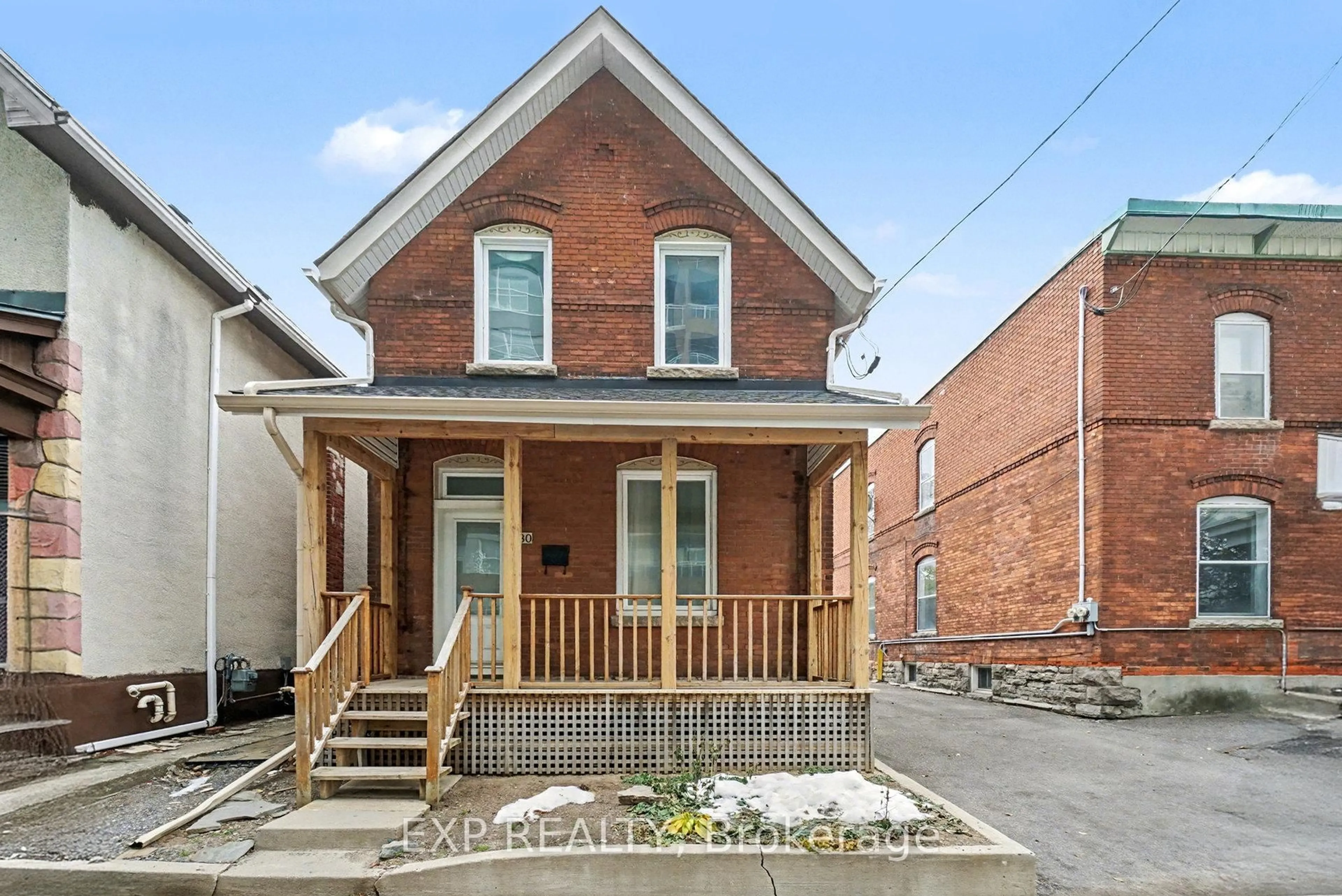 Home with brick exterior material, street for 180 Bell St, Ottawa Ontario K1R 7E5