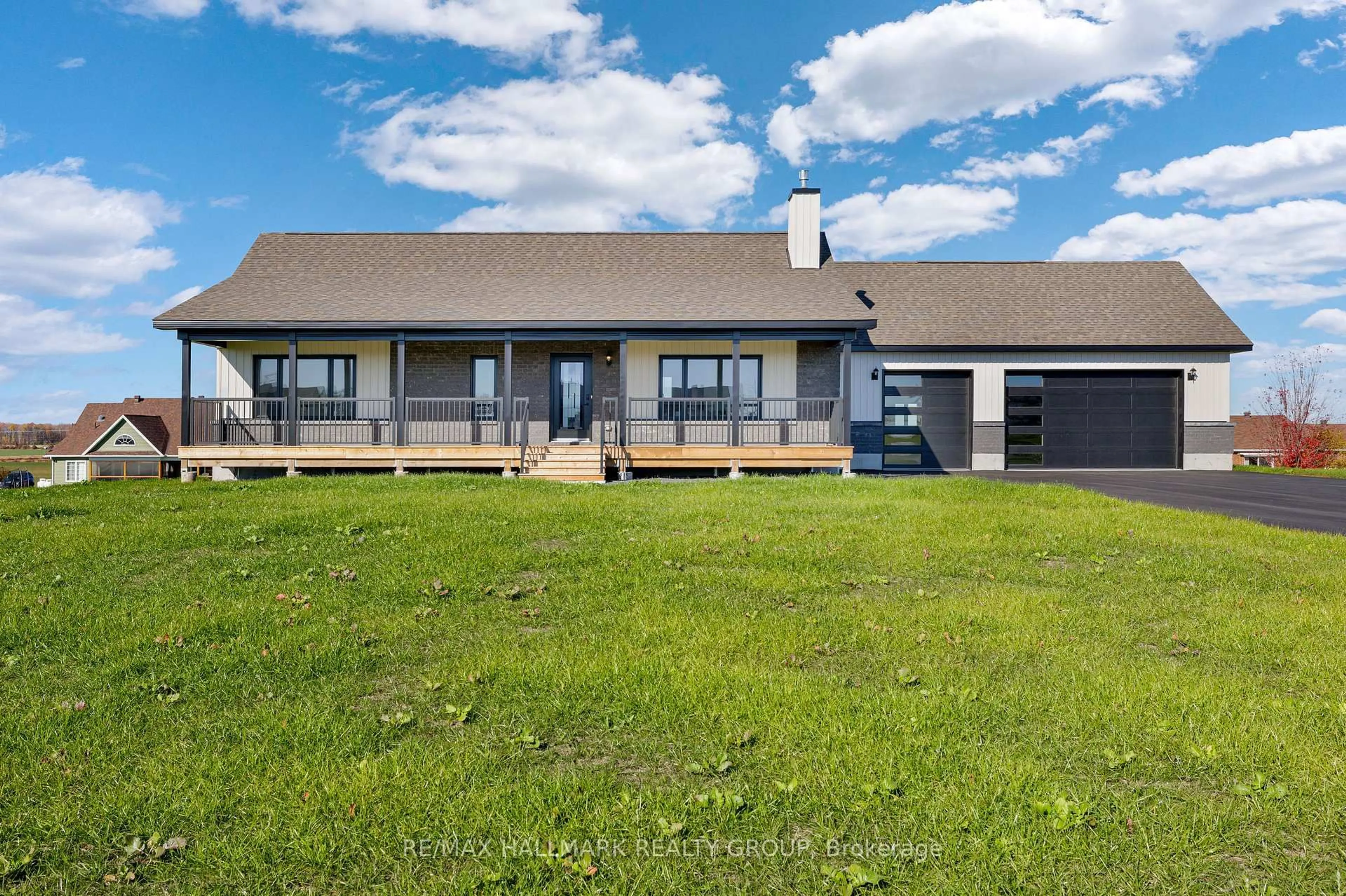 Home with vinyl exterior material, unknown for 208 Trudeau Cres, Russell Ontario K4R 1E5