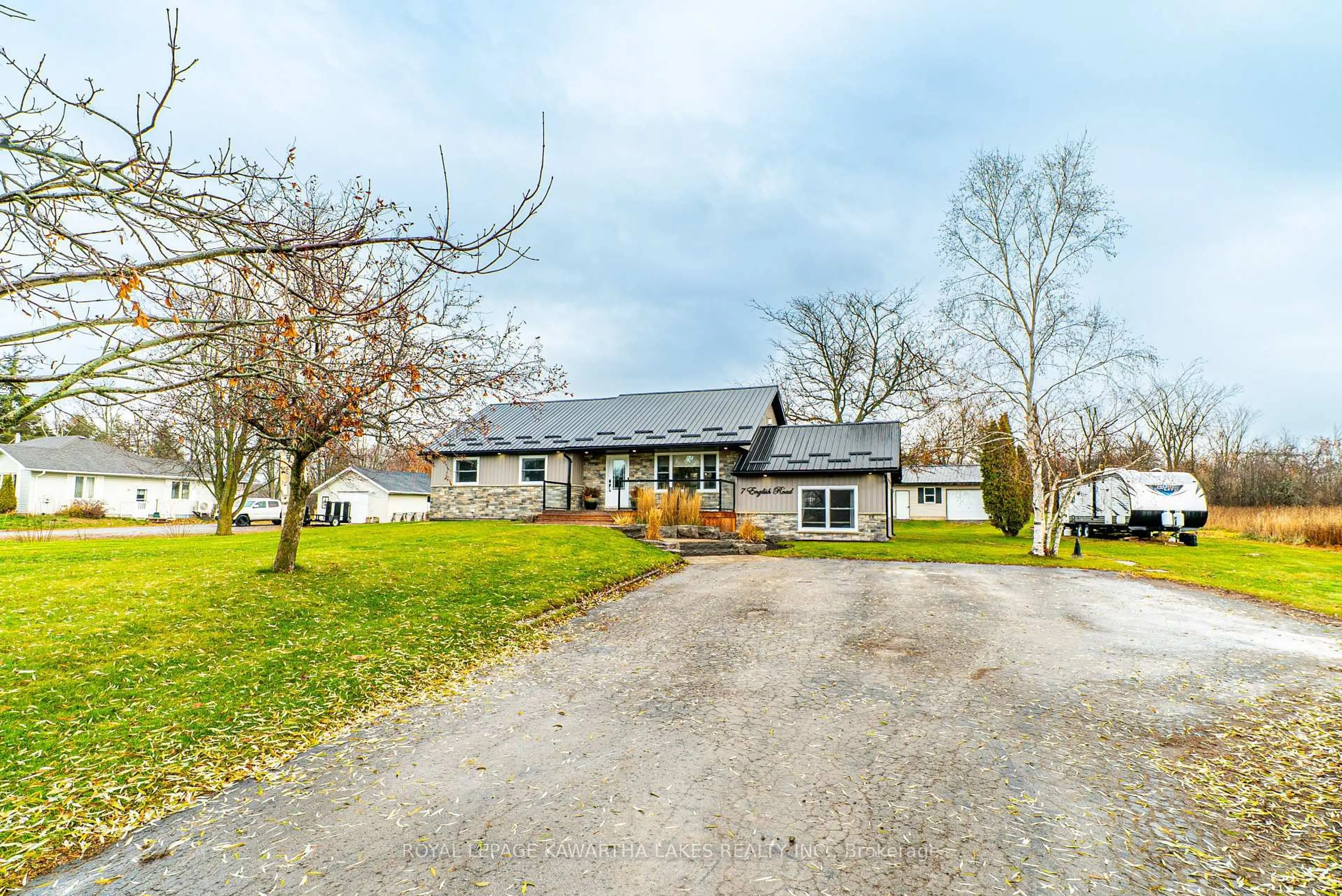 A pic from outside/outdoor area/front of a property/back of a property/a pic from drone, building for 7 English Rd, Kawartha Lakes Ontario K0M 2T0