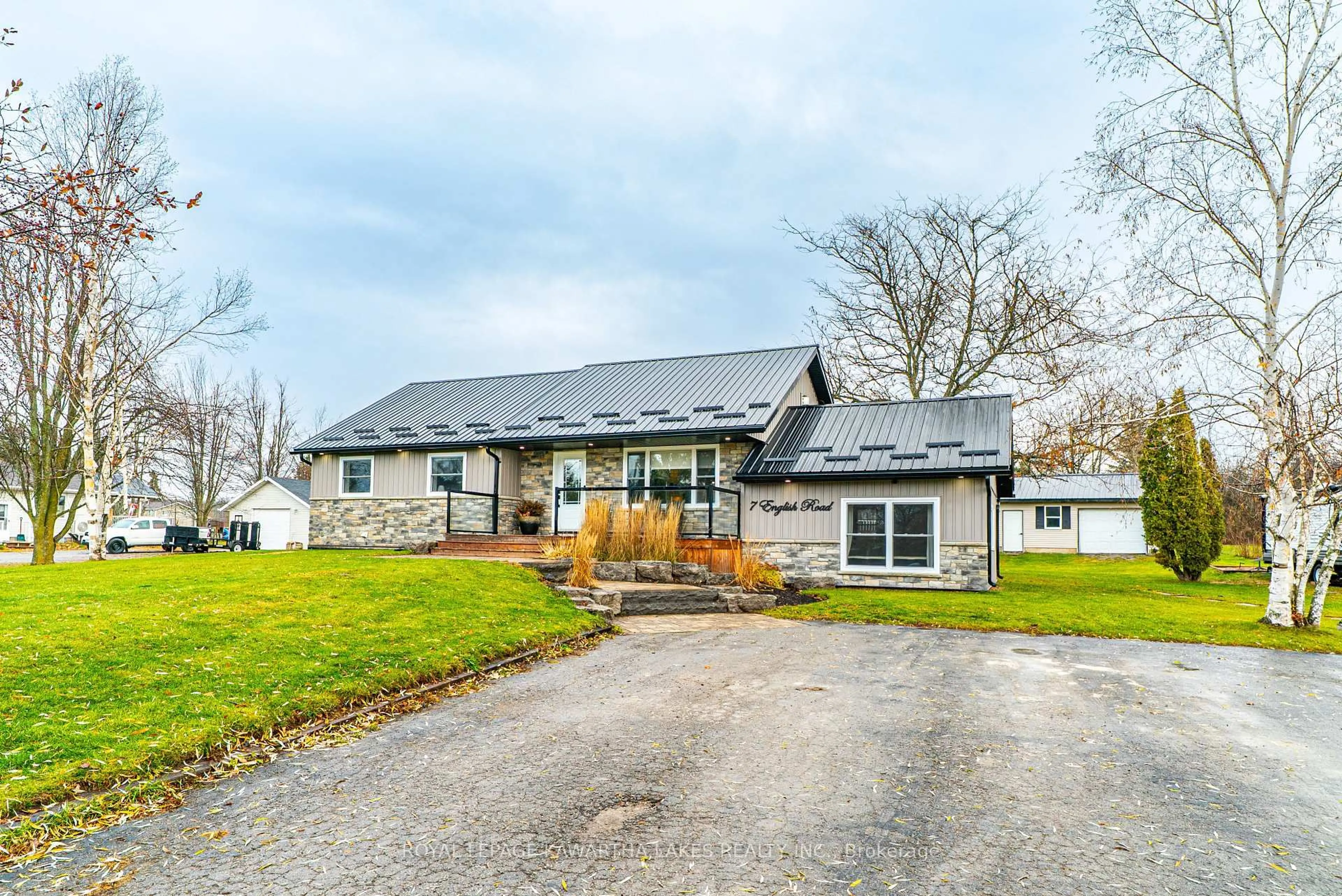 Unknown for 7 English Rd, Kawartha Lakes Ontario K0M 2T0