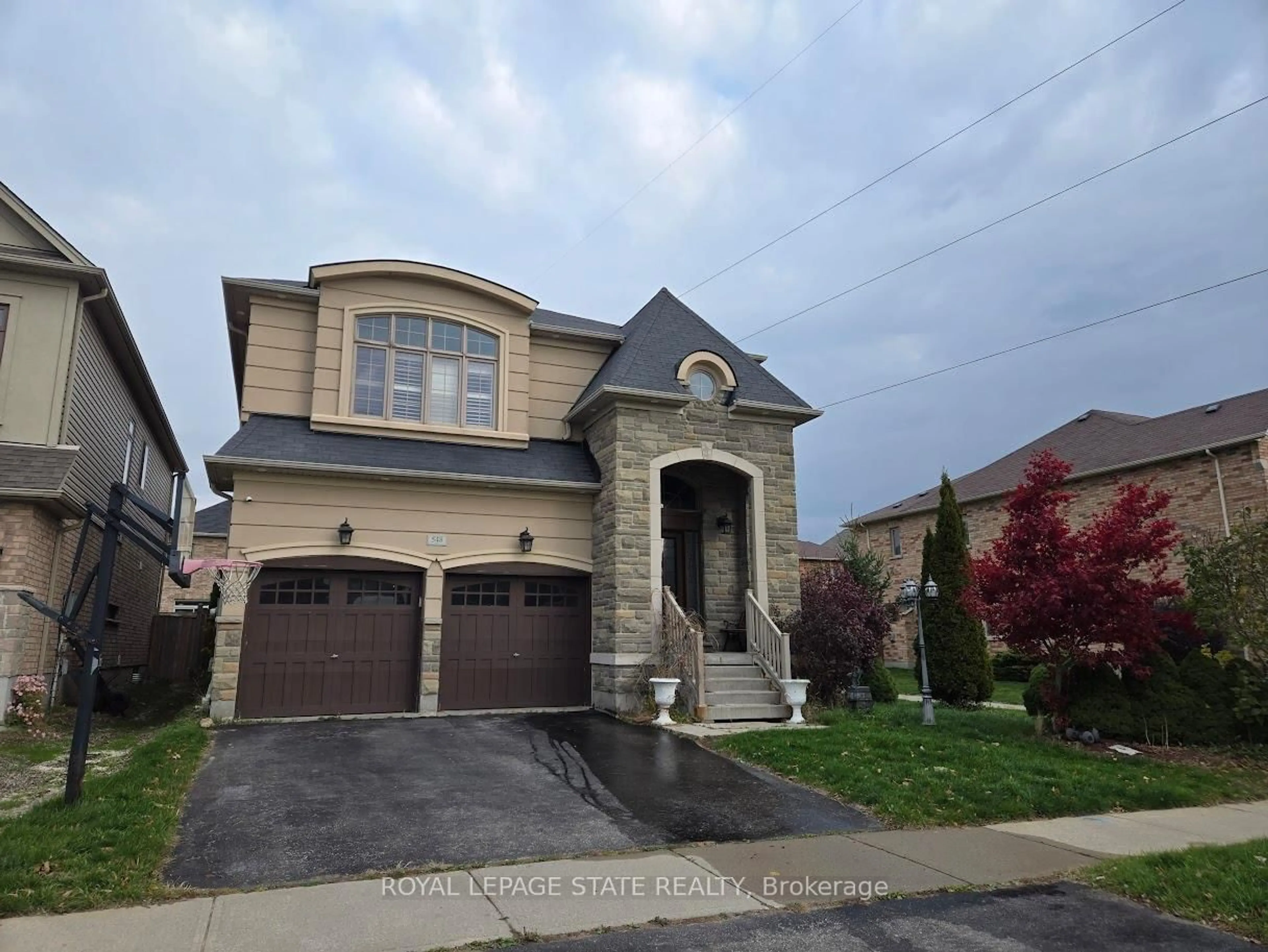Home with brick exterior material, street for 548 Wasaga Cres, Waterloo Ontario N2V 2Y7