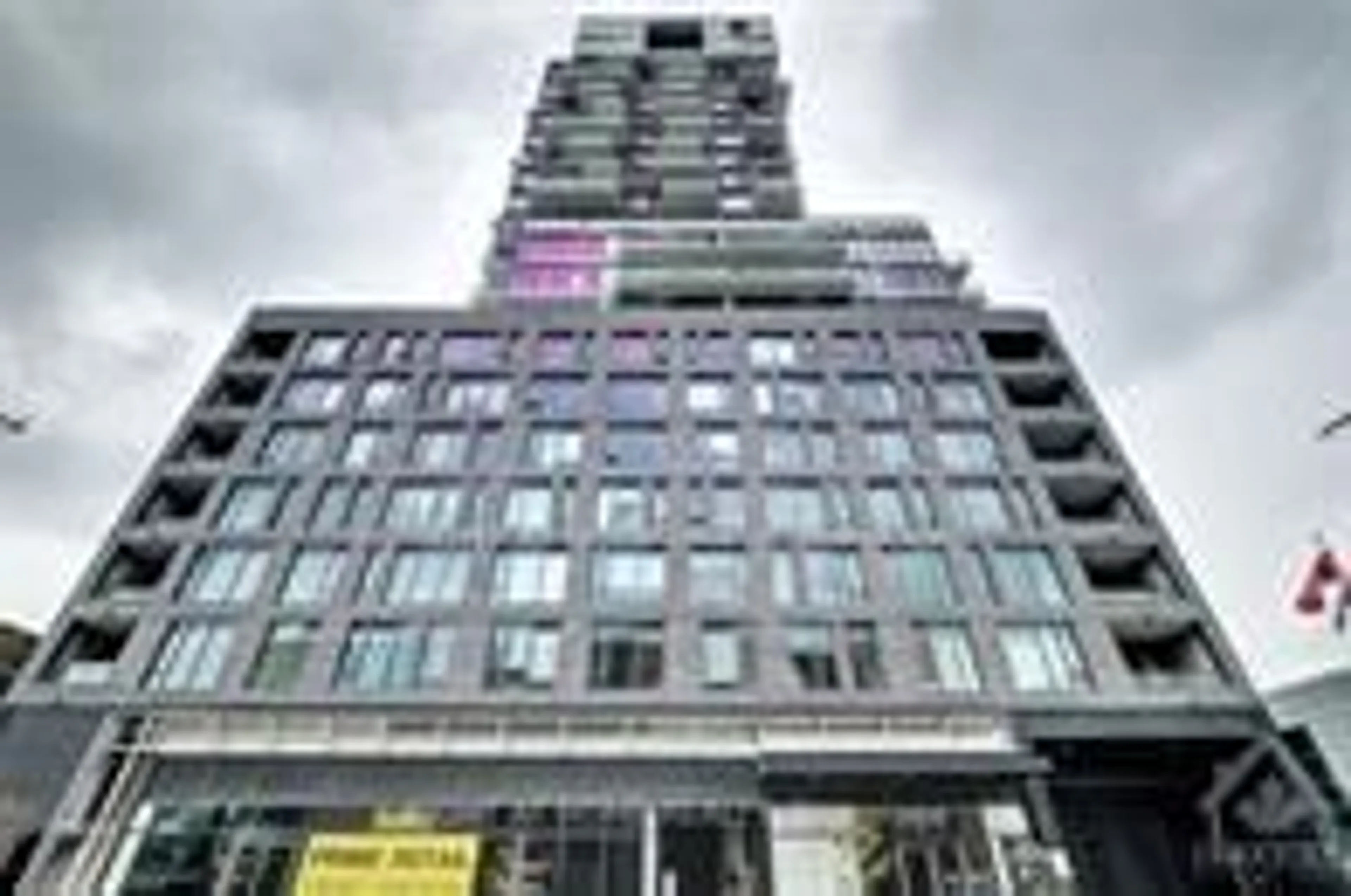 Blurry image for 203 Catherine St St #708, Ottawa Ontario K2P 1J5