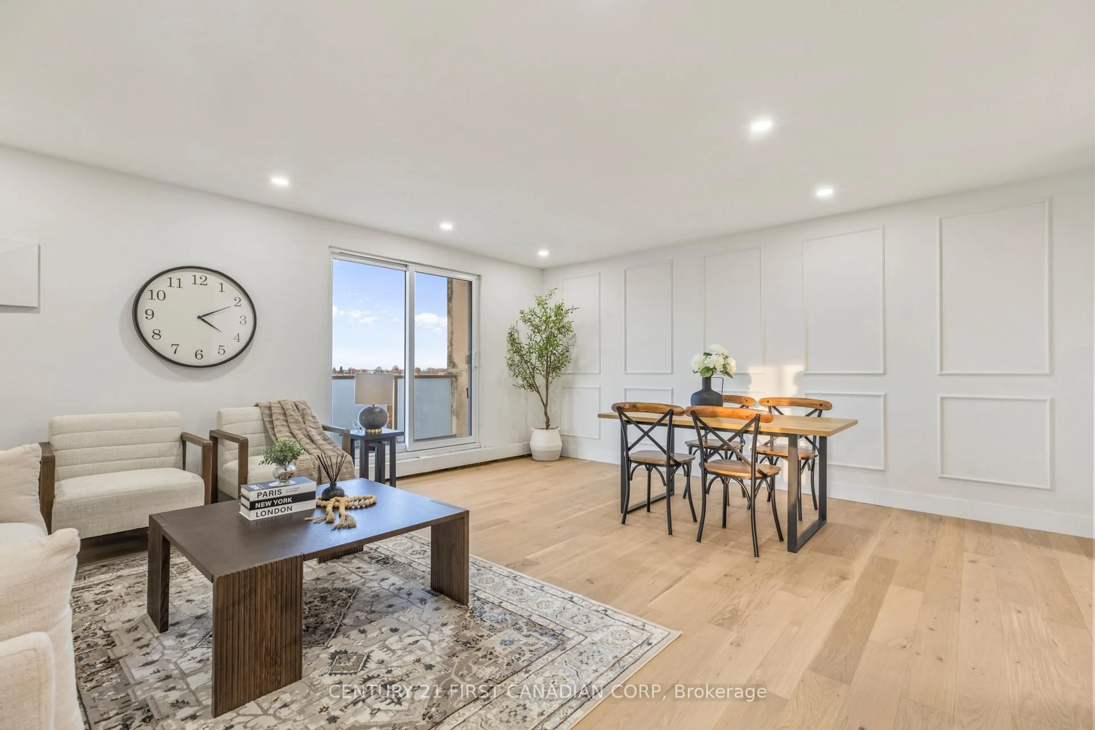 Unknown for 563 Mornington Ave #702, London East Ontario N5Y 4T8