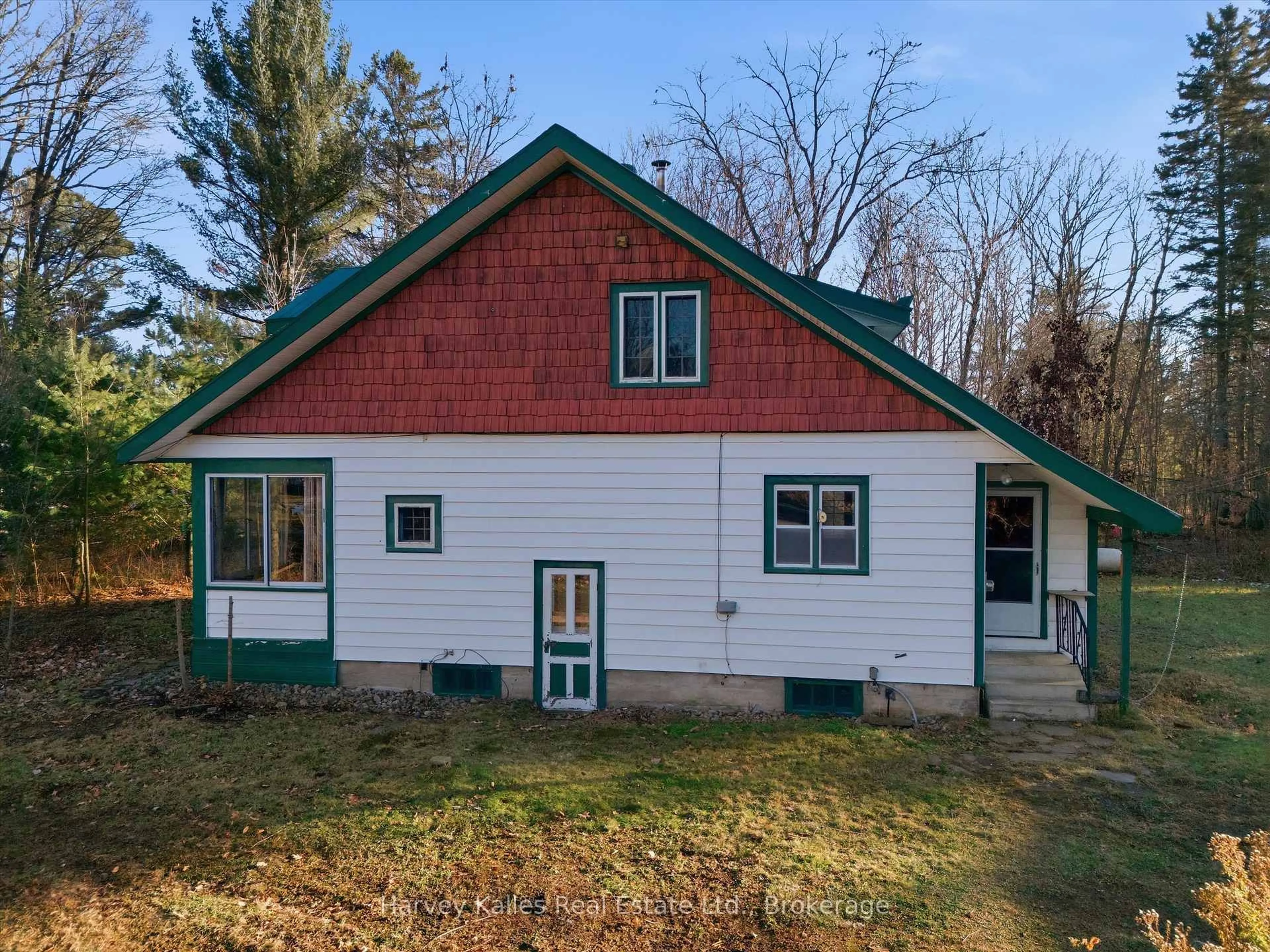 Unknown for 11 Victoria St, Seguin Ontario P0C 1J0