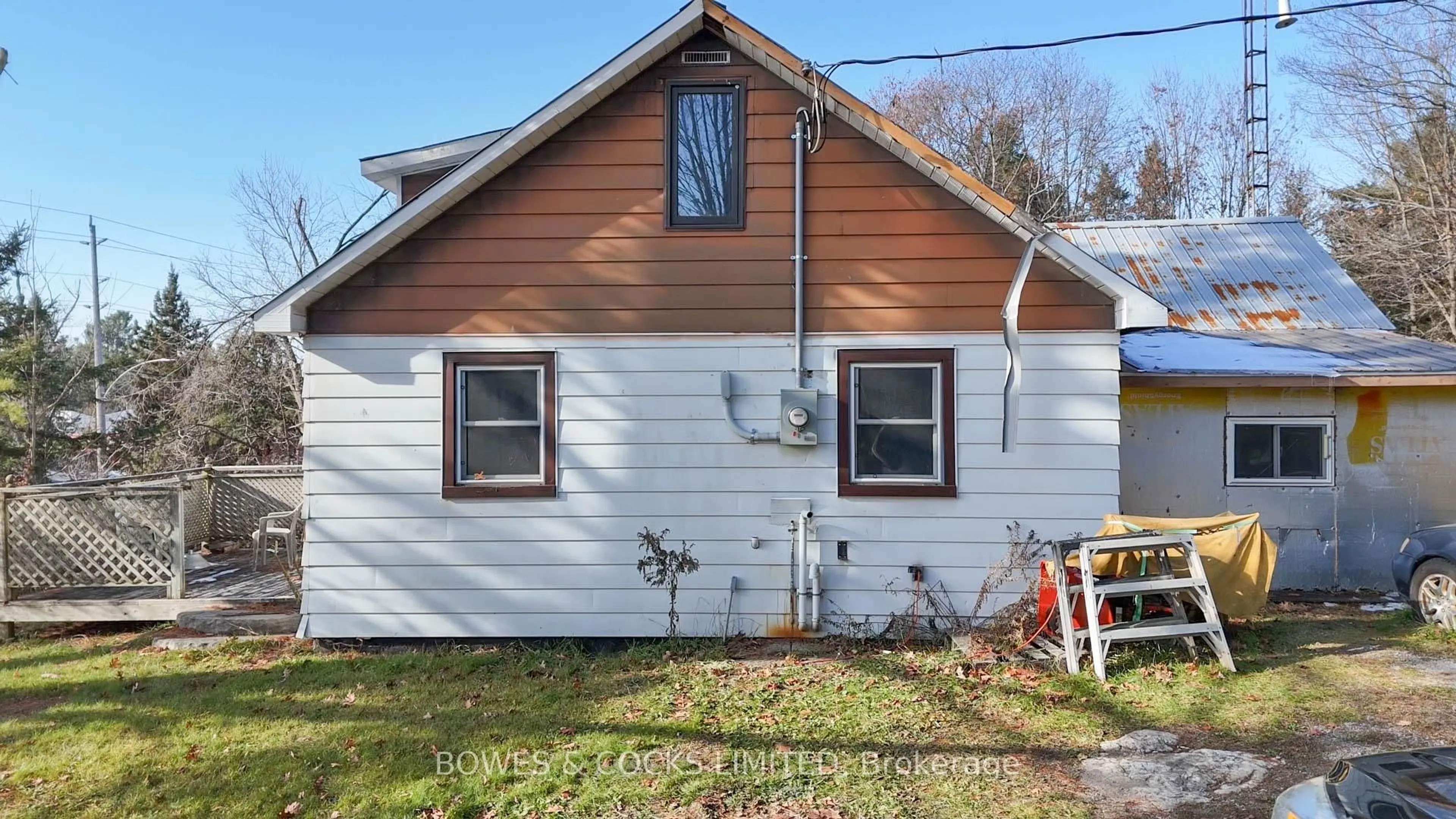 Home with vinyl exterior material, building for 180 County Road 504, North Kawartha Ontario K0L 1A0