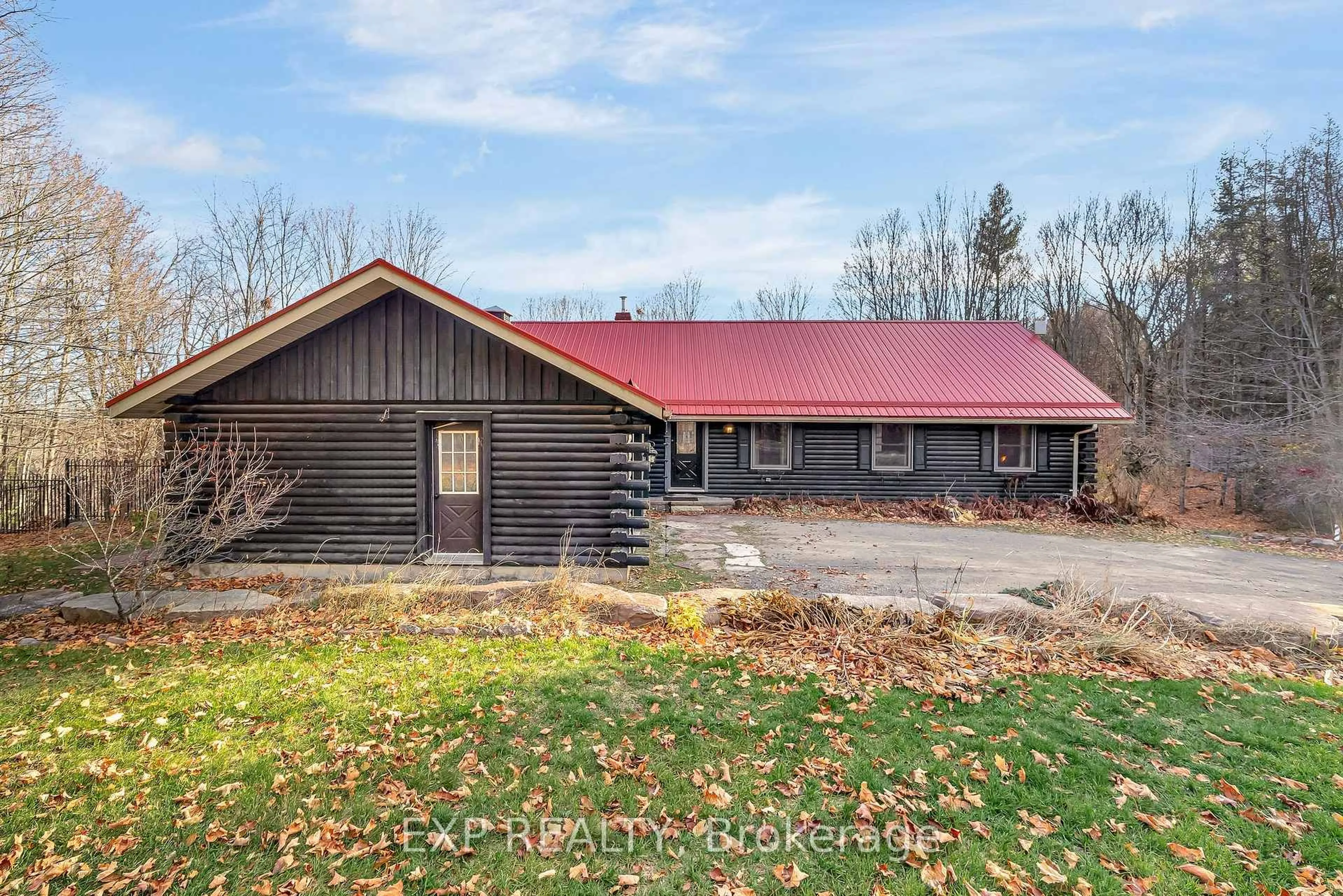 A pic from outside/outdoor area/front of a property/back of a property/a pic from drone, building for 266 School House Rd, Stirling Ontario K0K 3E0