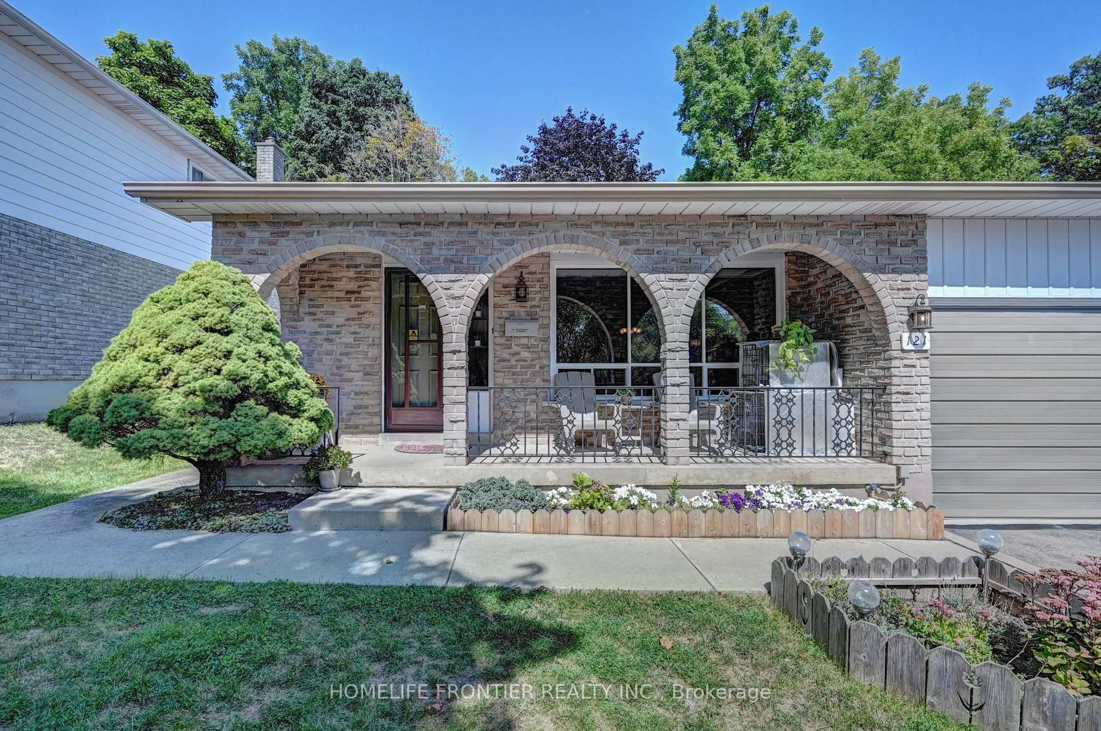 Home with brick exterior material, street for 121 Forest Rd, Brantford Ontario N3S 7L5