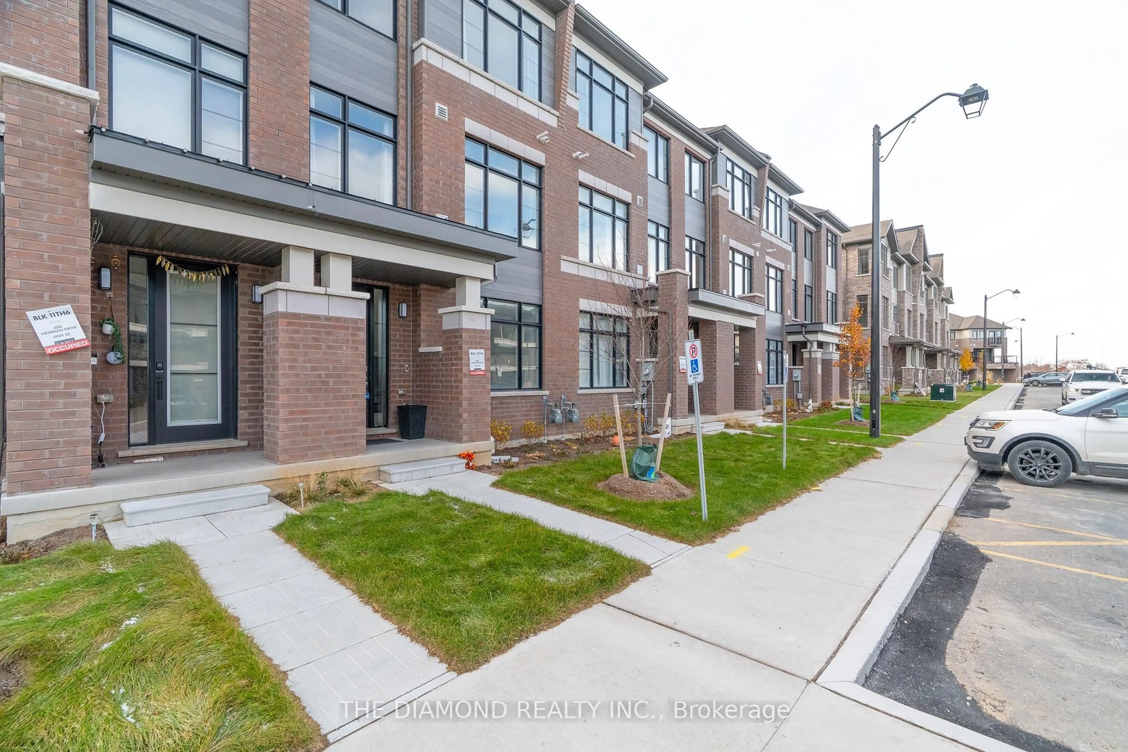 Unknown for 400 Newman Dr #31, Cambridge Ontario N1S 0E8