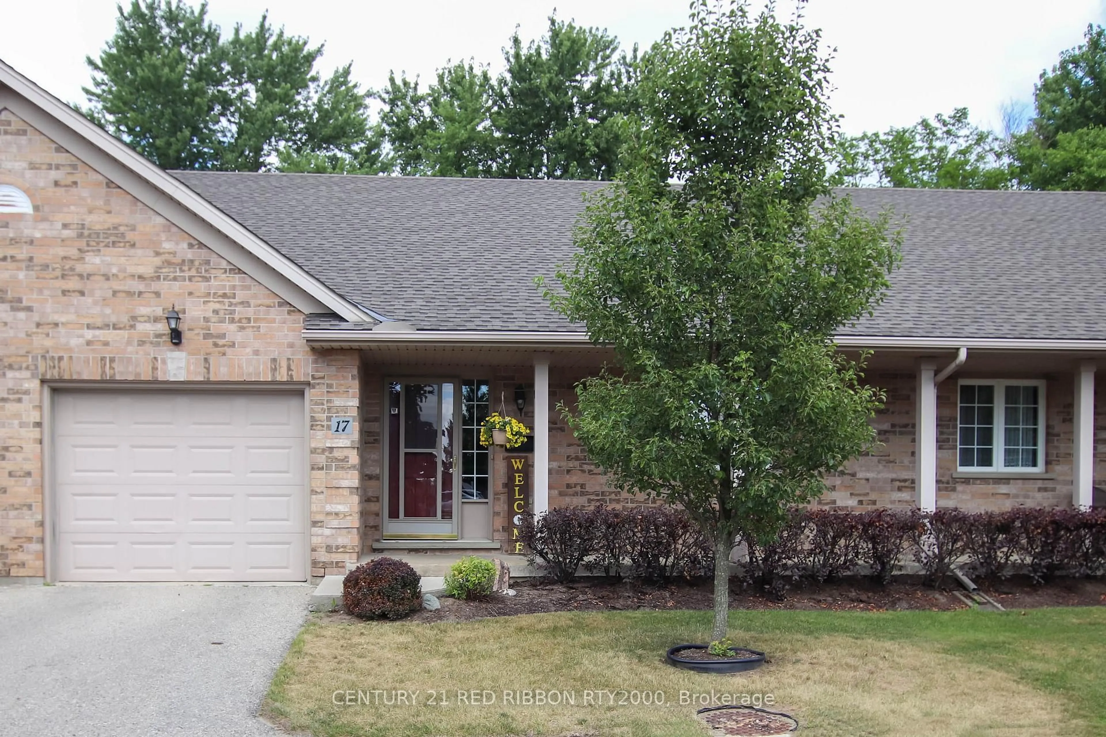 Home with brick exterior material, street for 375 SCOTT St #17, Strathroy-Caradoc Ontario N7G 4G7