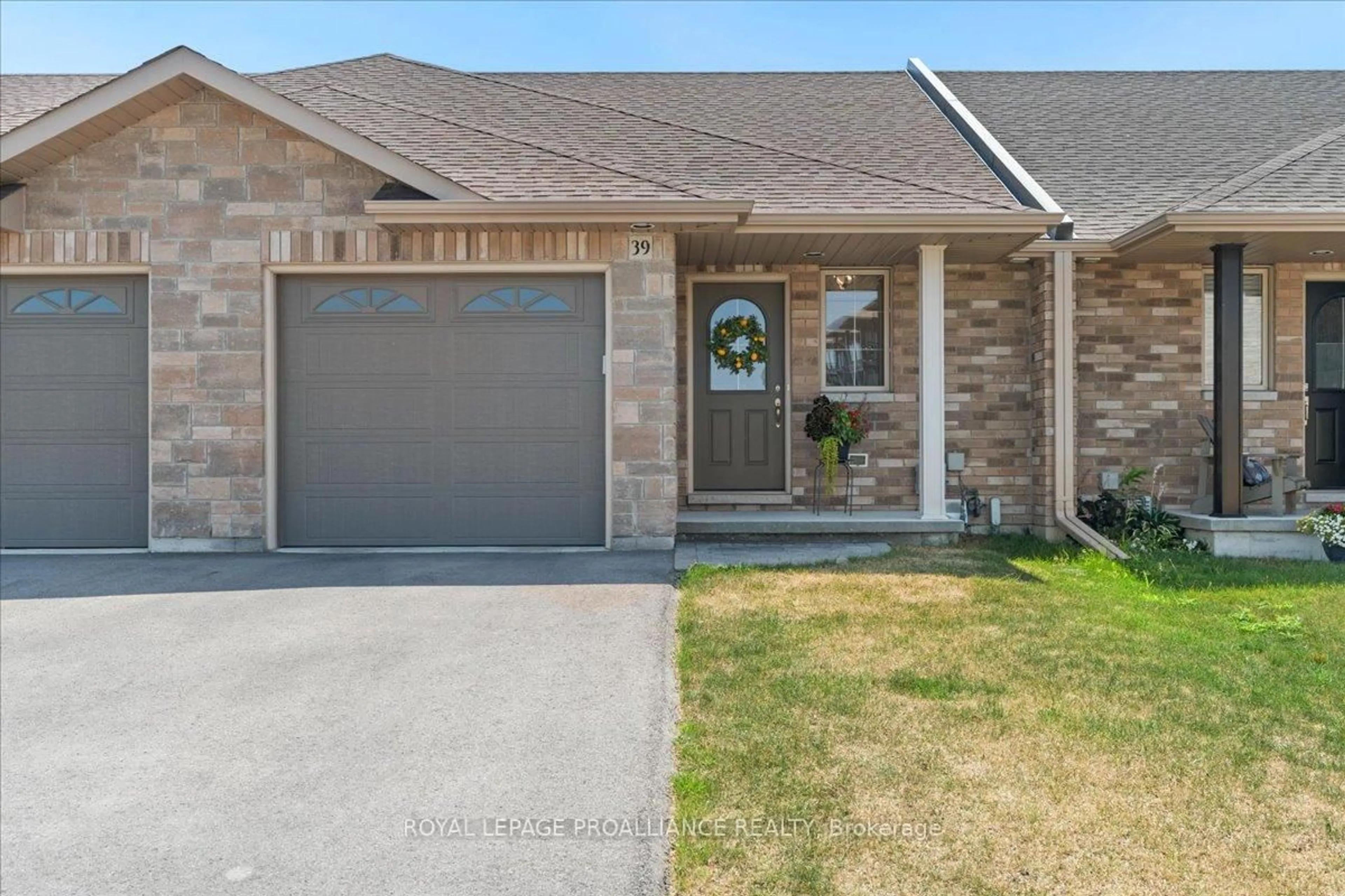Home with brick exterior material, street for 39 Hillside Meadow Dr, Quinte West Ontario K8V 0J5