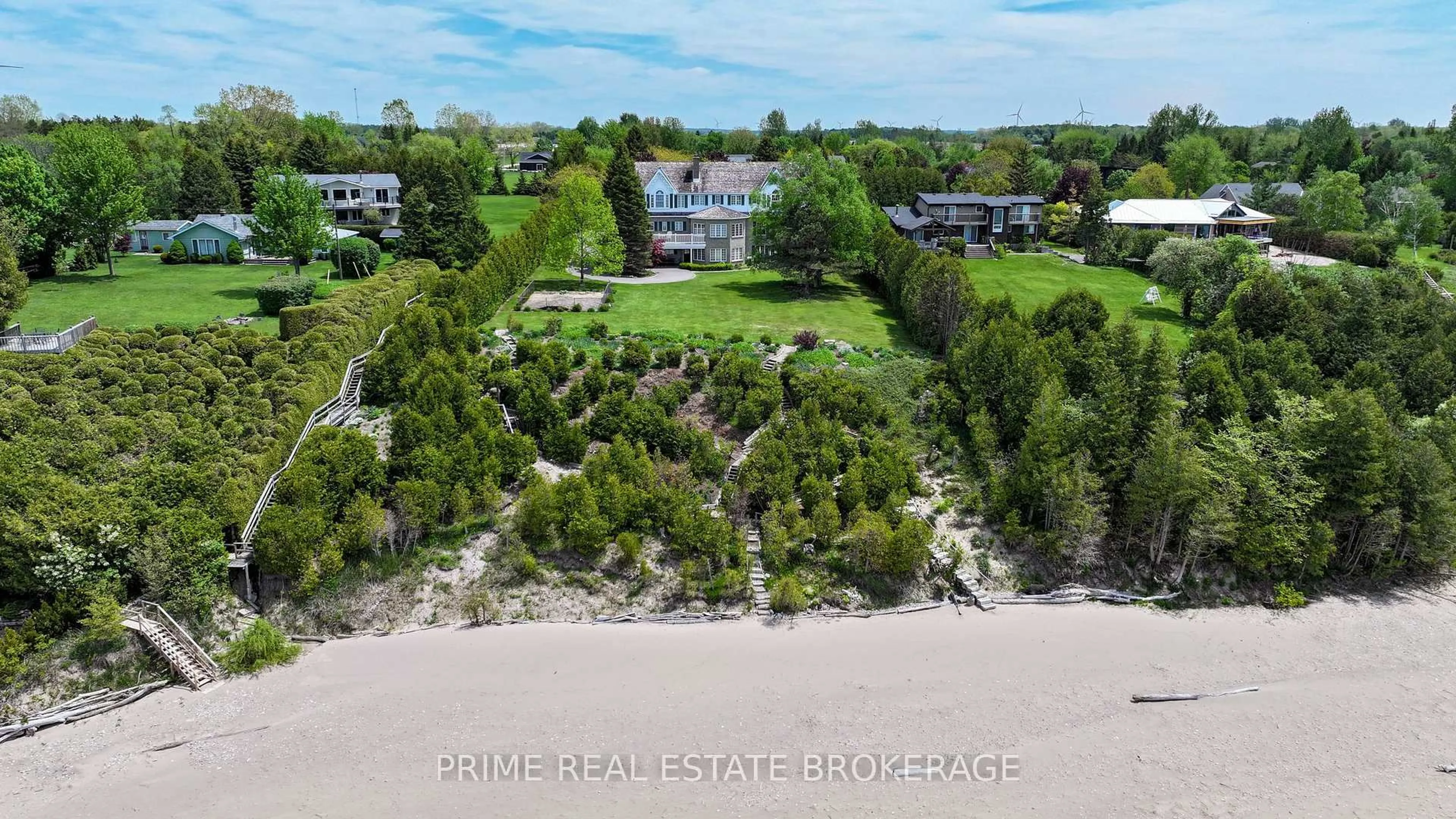 A pic from outside/outdoor area/front of a property/back of a property/a pic from drone, water/lake/river/ocean view for 72797 Ravine Dr, Bluewater Ontario N0M 2T0