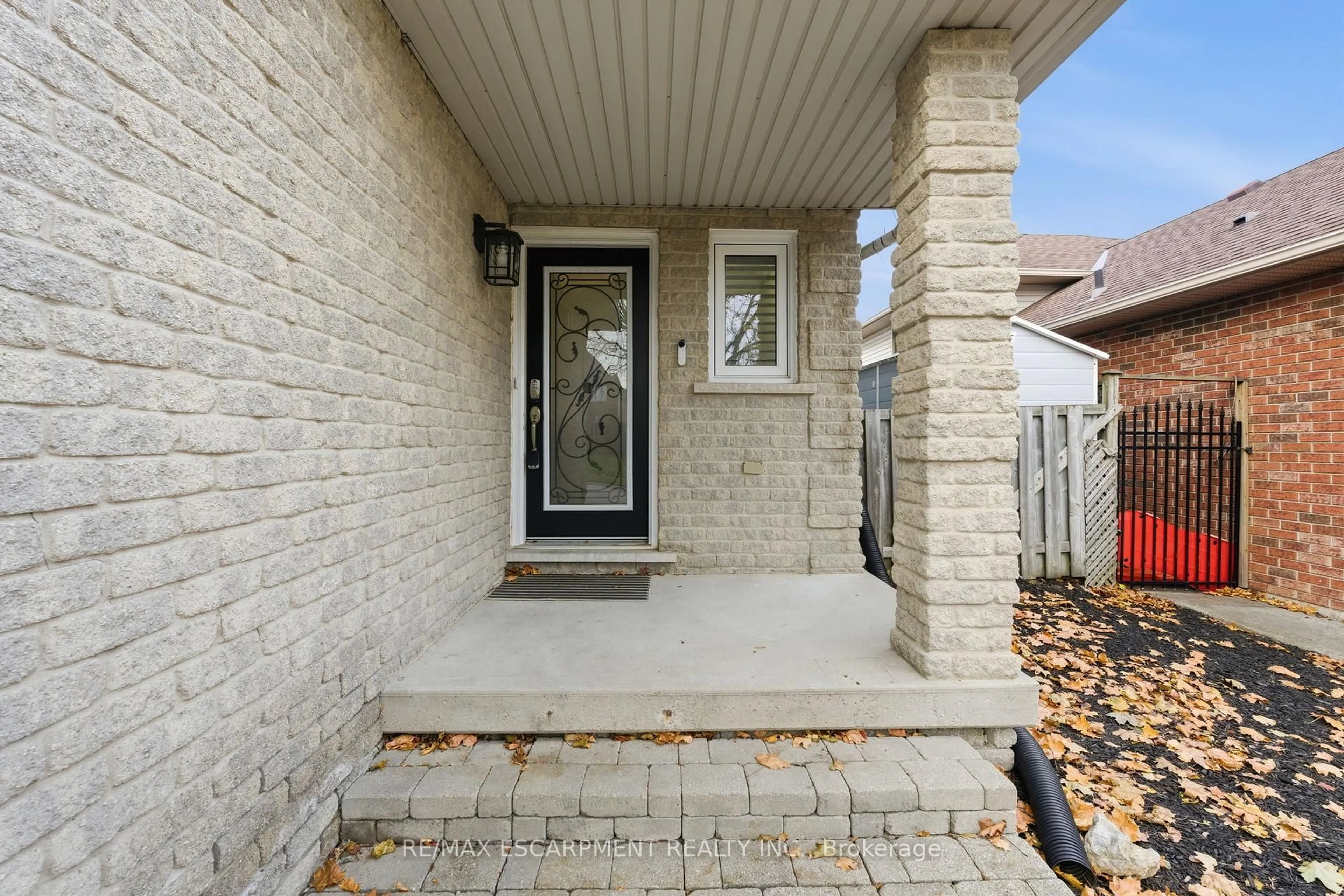 Unknown for 157 Braithwaite Ave, Hamilton Ontario L9G 5A3