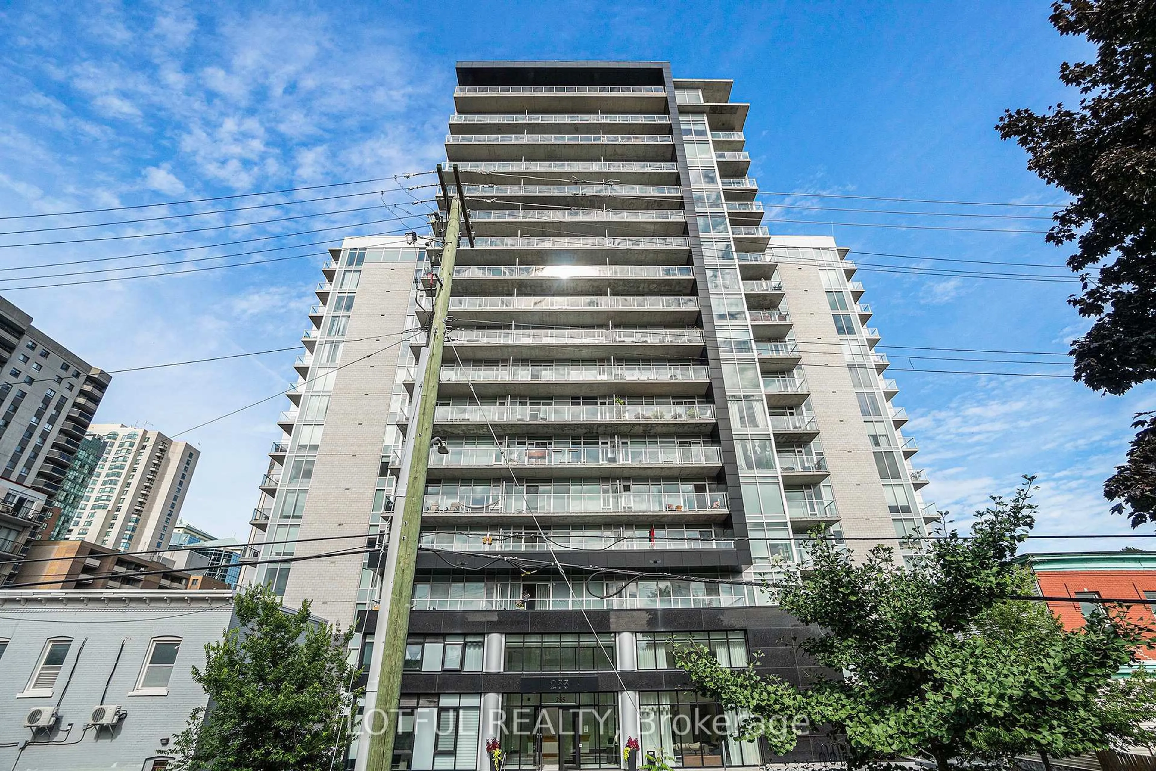 Unknown for 255 BAY St #1705, Ottawa Ontario K1R 0C5