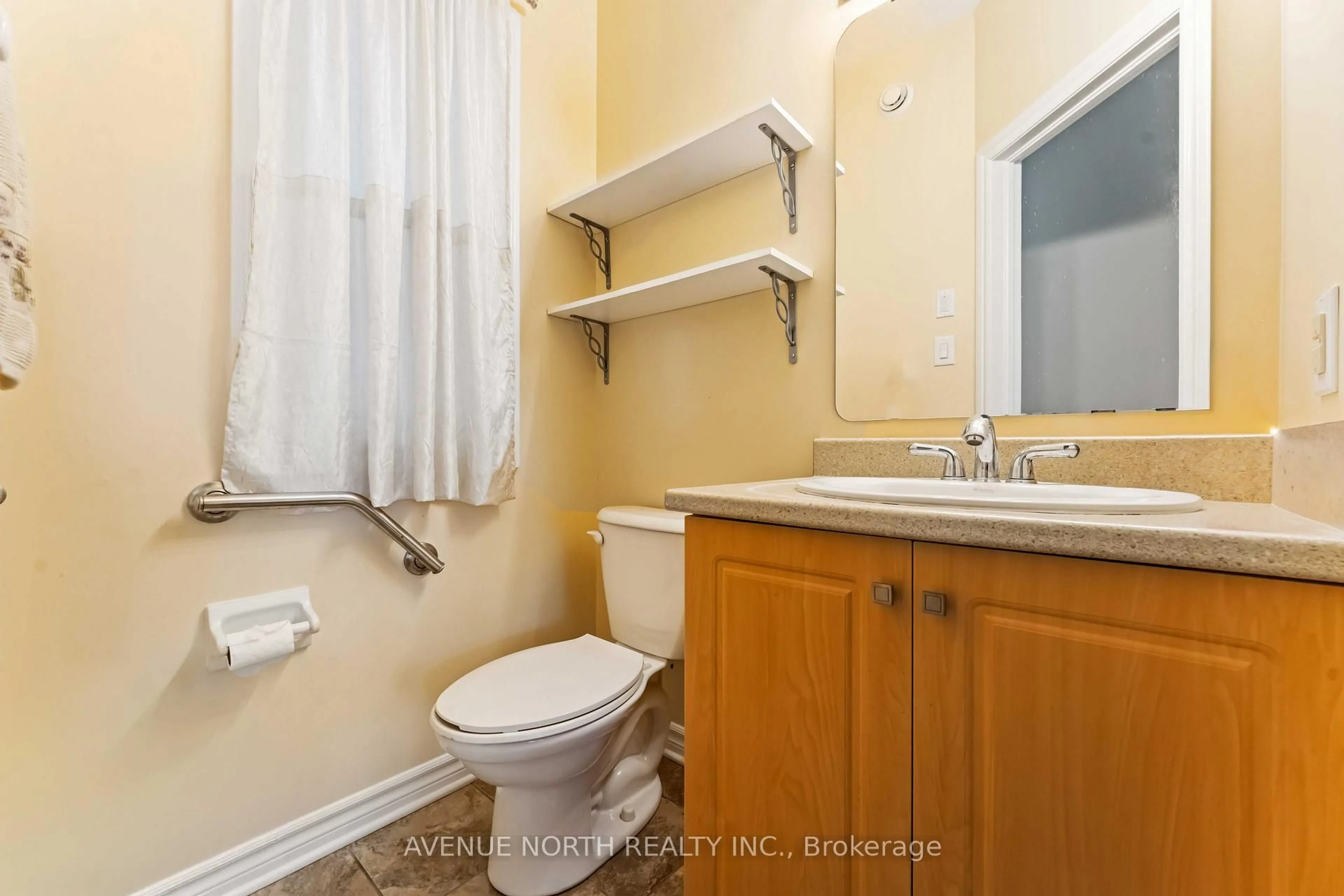 Standard bathroom, ceramic/tile floor for 241 Waymark Cres, Ottawa Ontario K2M 0A6