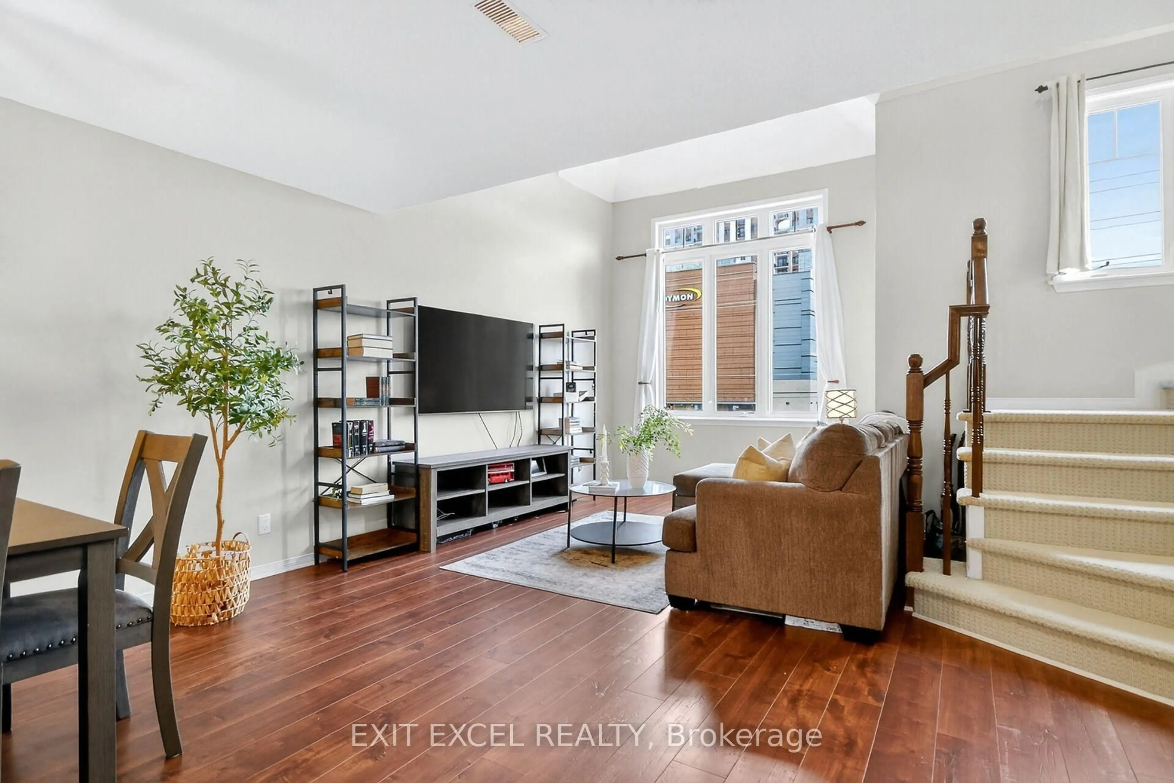 Living room with furniture, unknown for 206 Keltie Private, Ottawa Ontario K2J 0A2