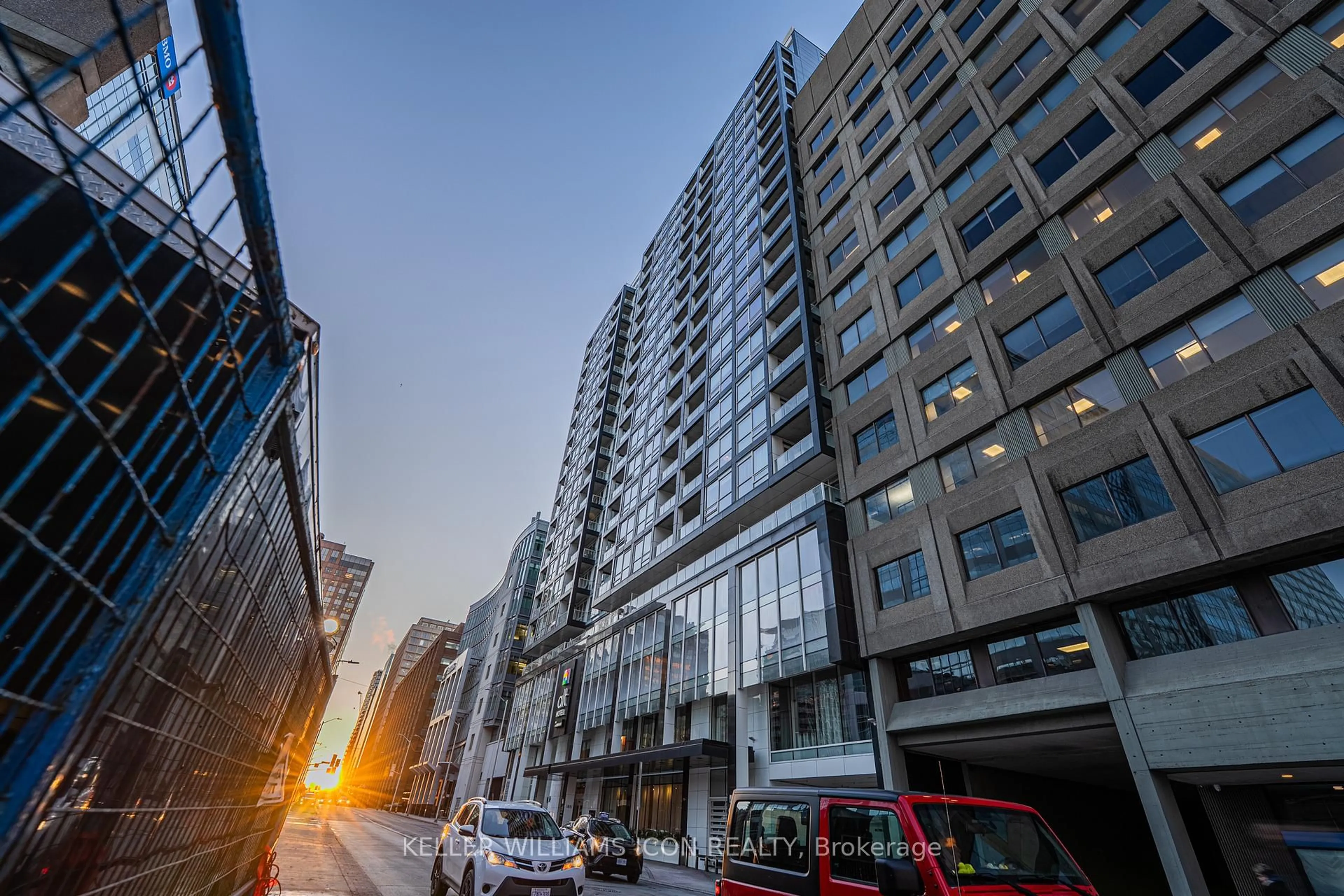 Patio, city buildings view from balcony for 199 Slater St #2015, Ottawa Ontario K1P 0C8