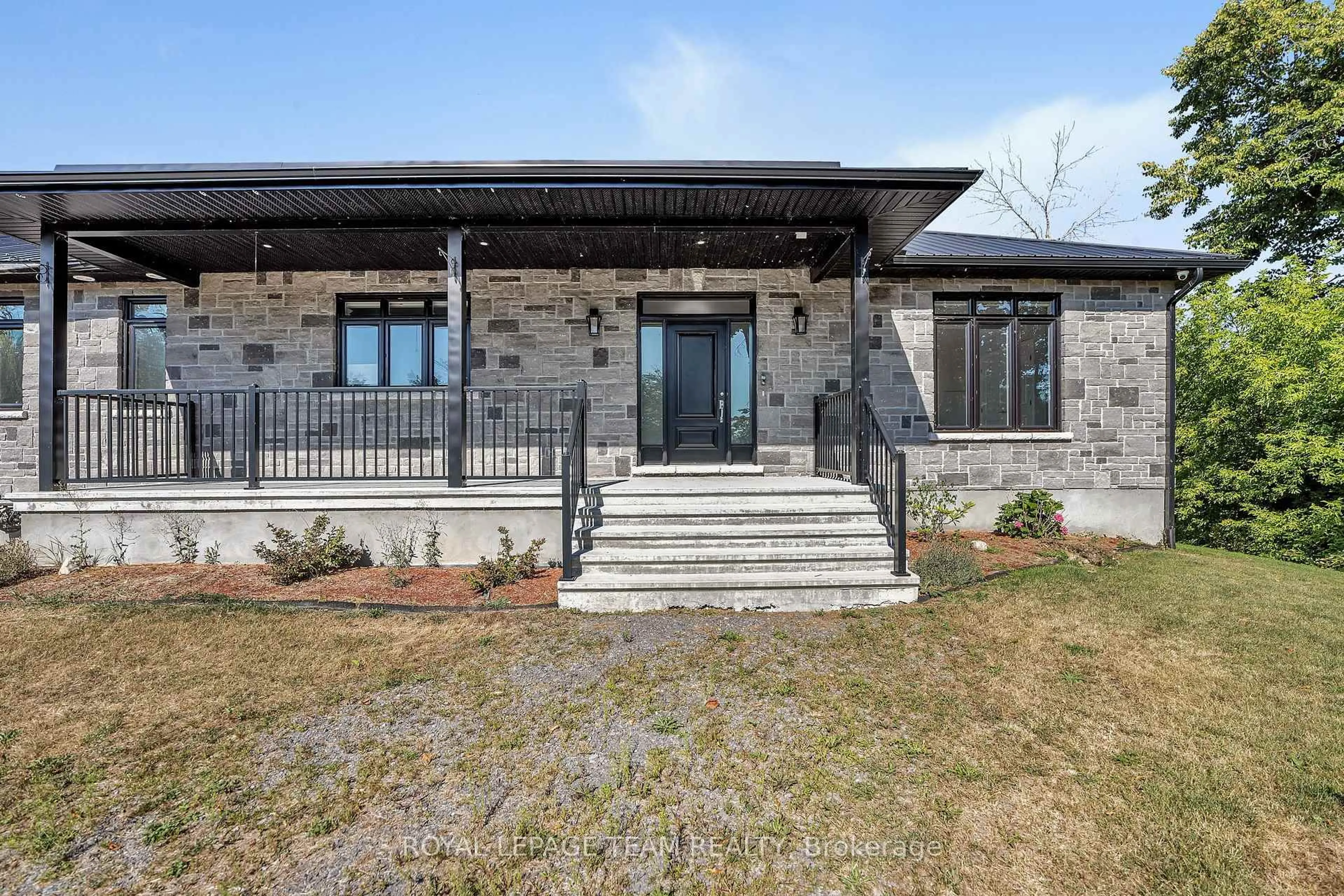 Home with brick exterior material, building for 2500 Kearns Way, Greely Ontario K4P 1R9