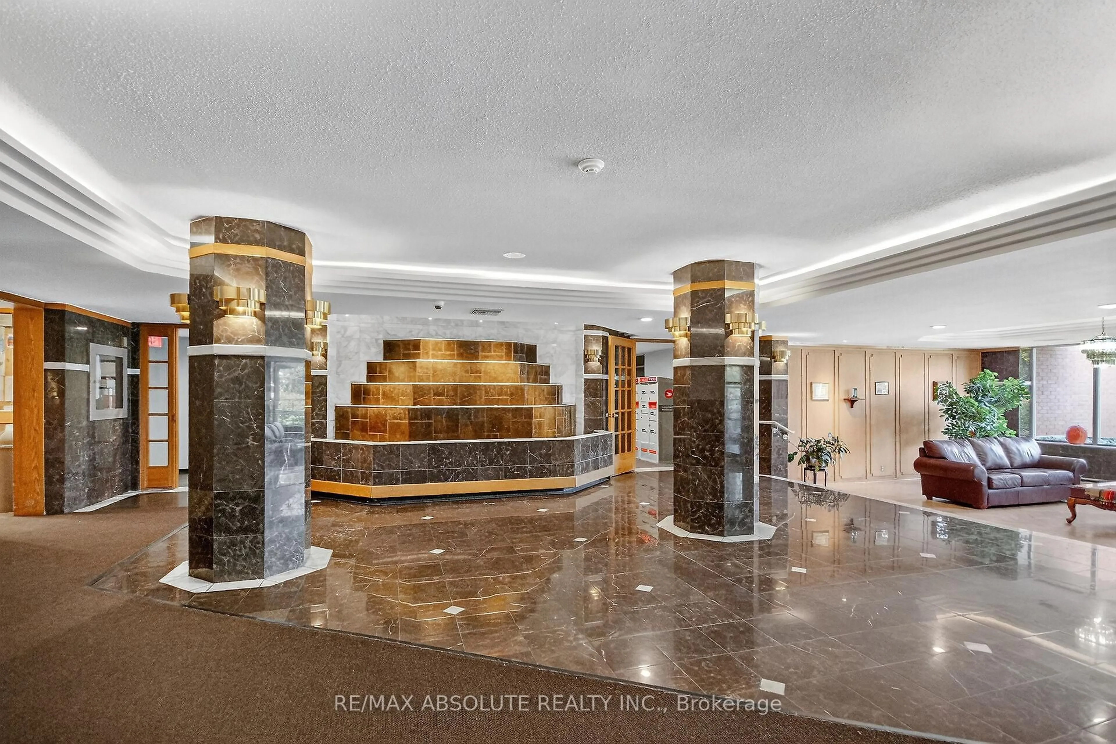 Lobby for 960 Teron Rd #315, Ottawa Ontario K2K 2B6