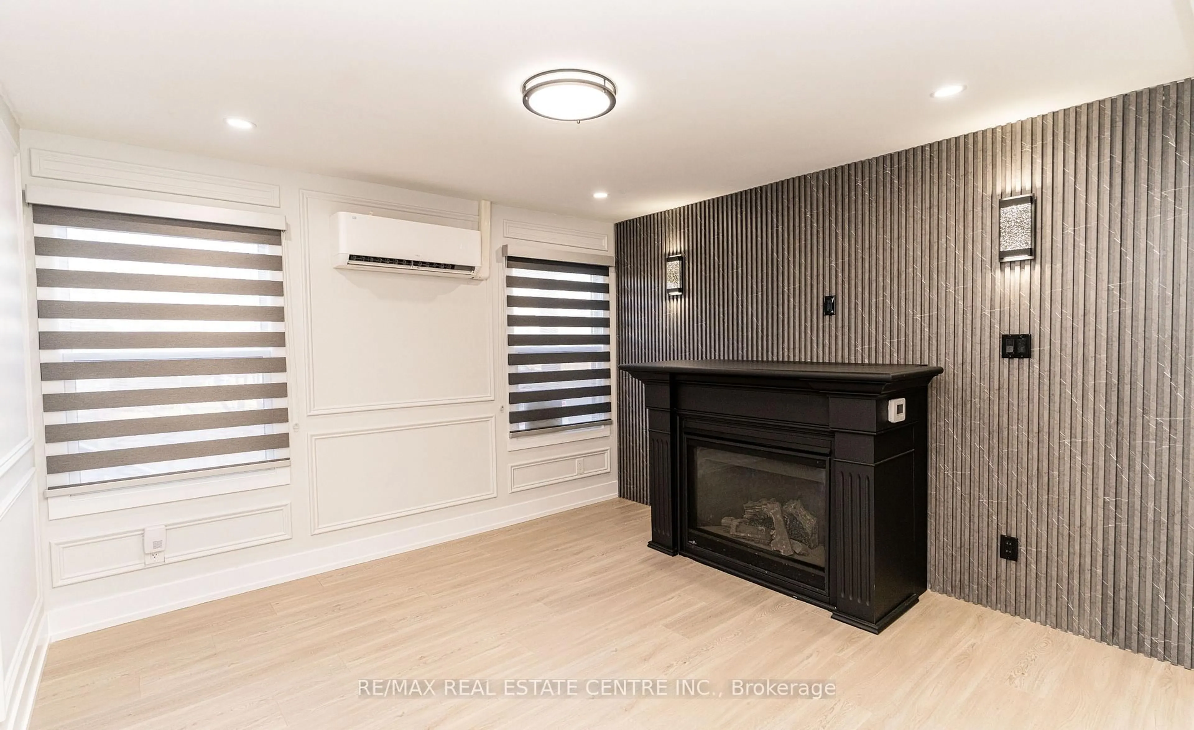 Unknown for 252 Grenfell St, Hamilton Ontario L8H 3J9