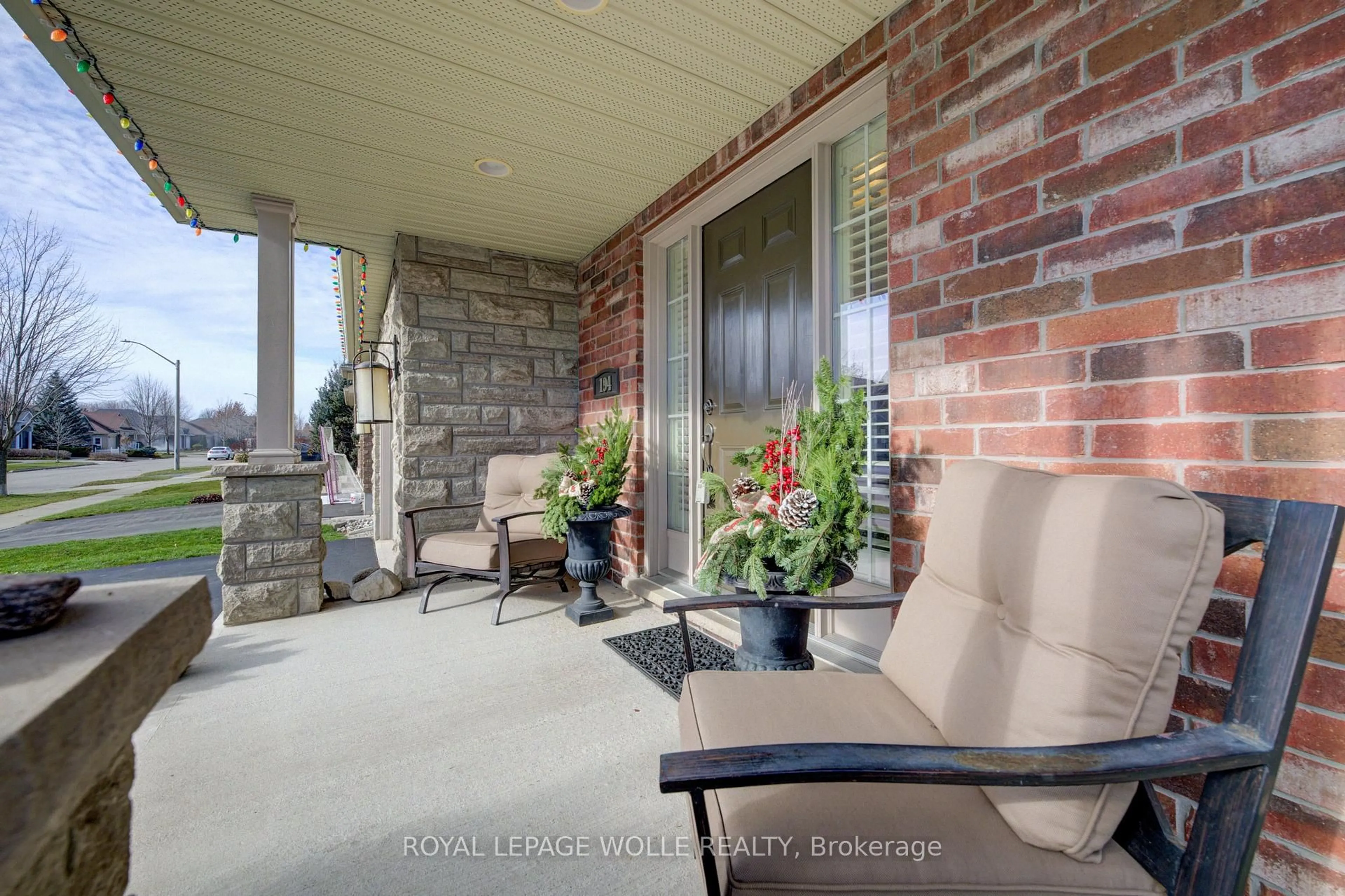 Patio, water/lake/river/ocean view for 194 Brookmead St, Woolwich Ontario N3B 3N8