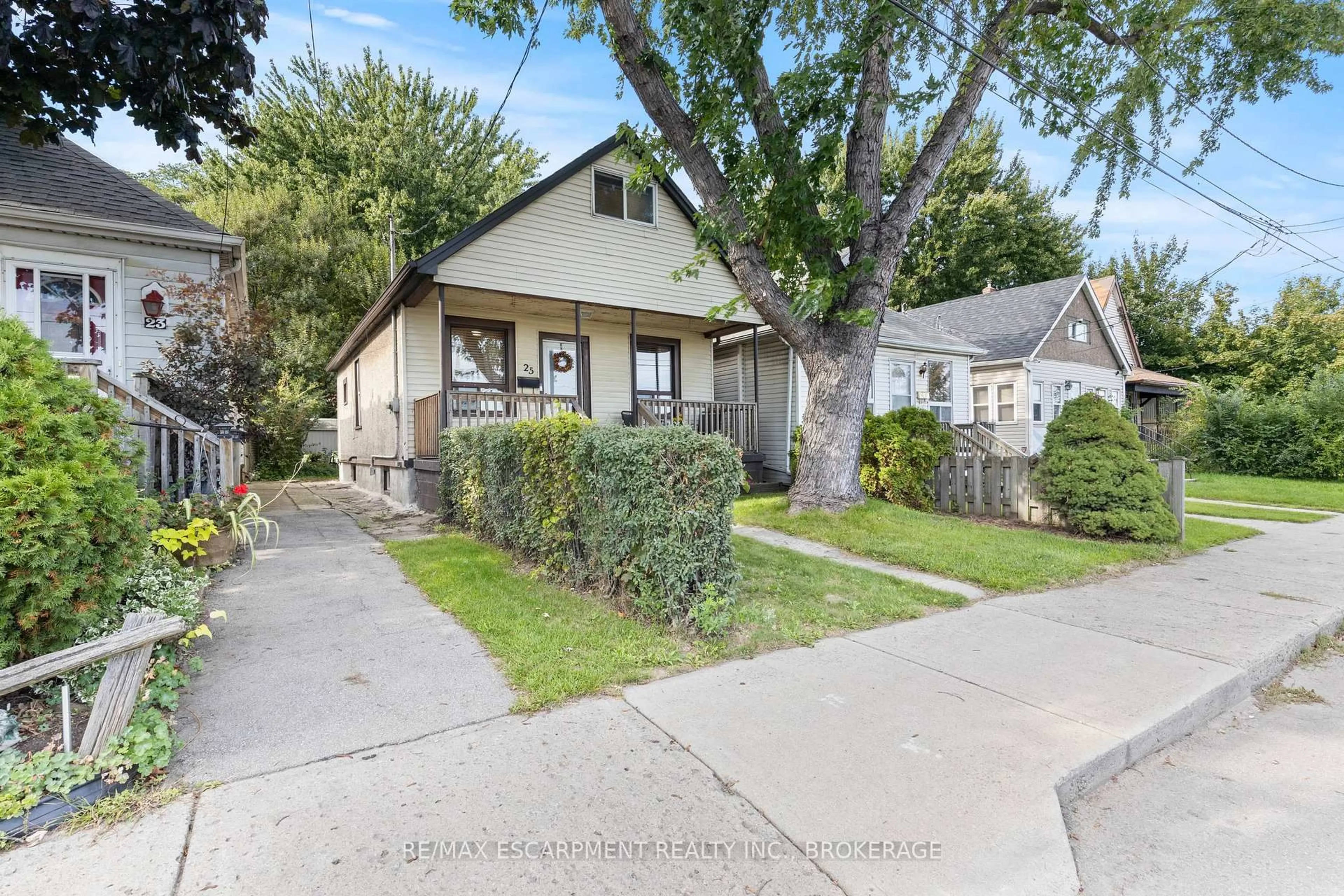 Unknown for 25 Mckinstry St, Hamilton Ontario L8L 6C2