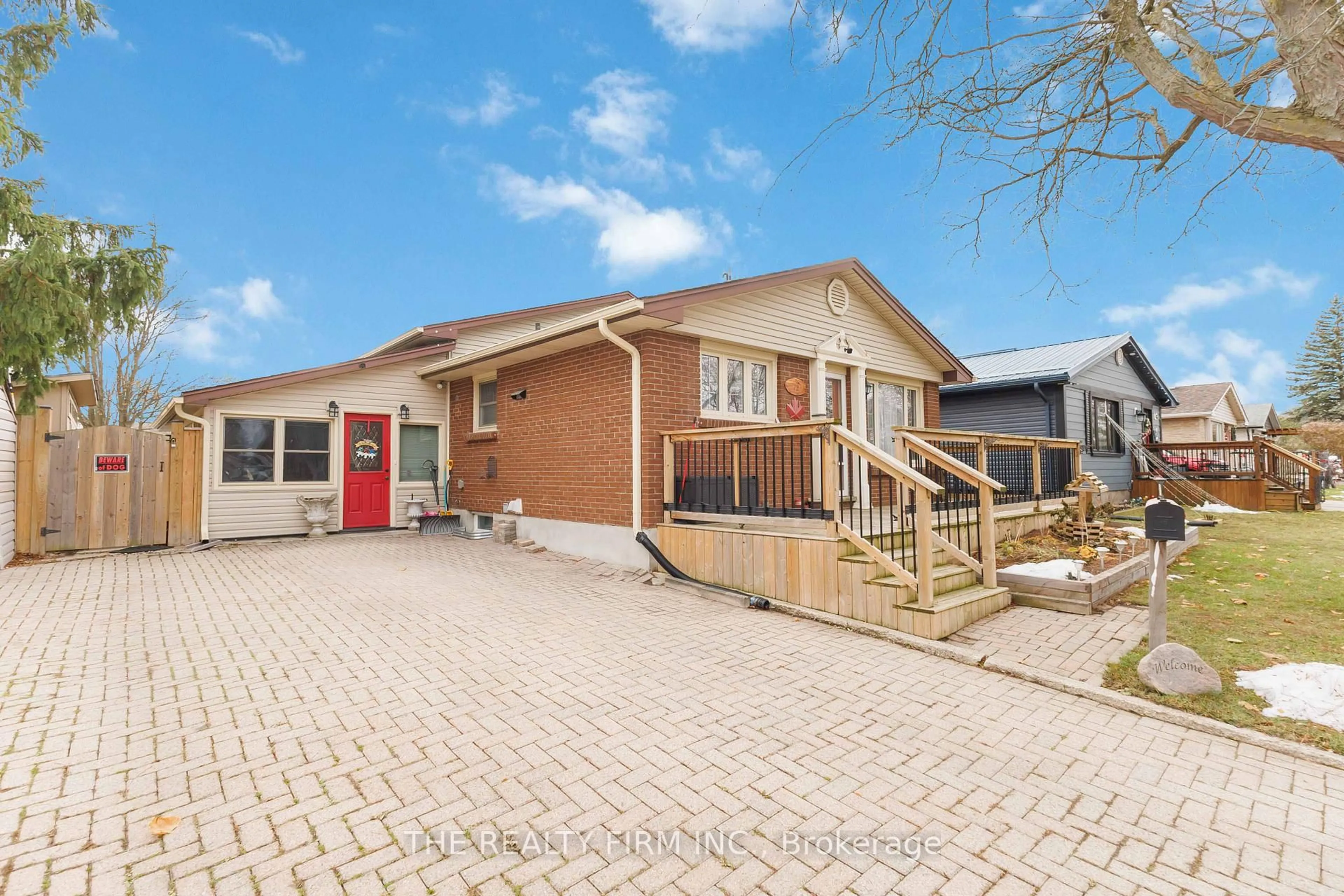 Home with brick exterior material, street for 72 Metcalfe Cres, London South Ontario N6E 1H9