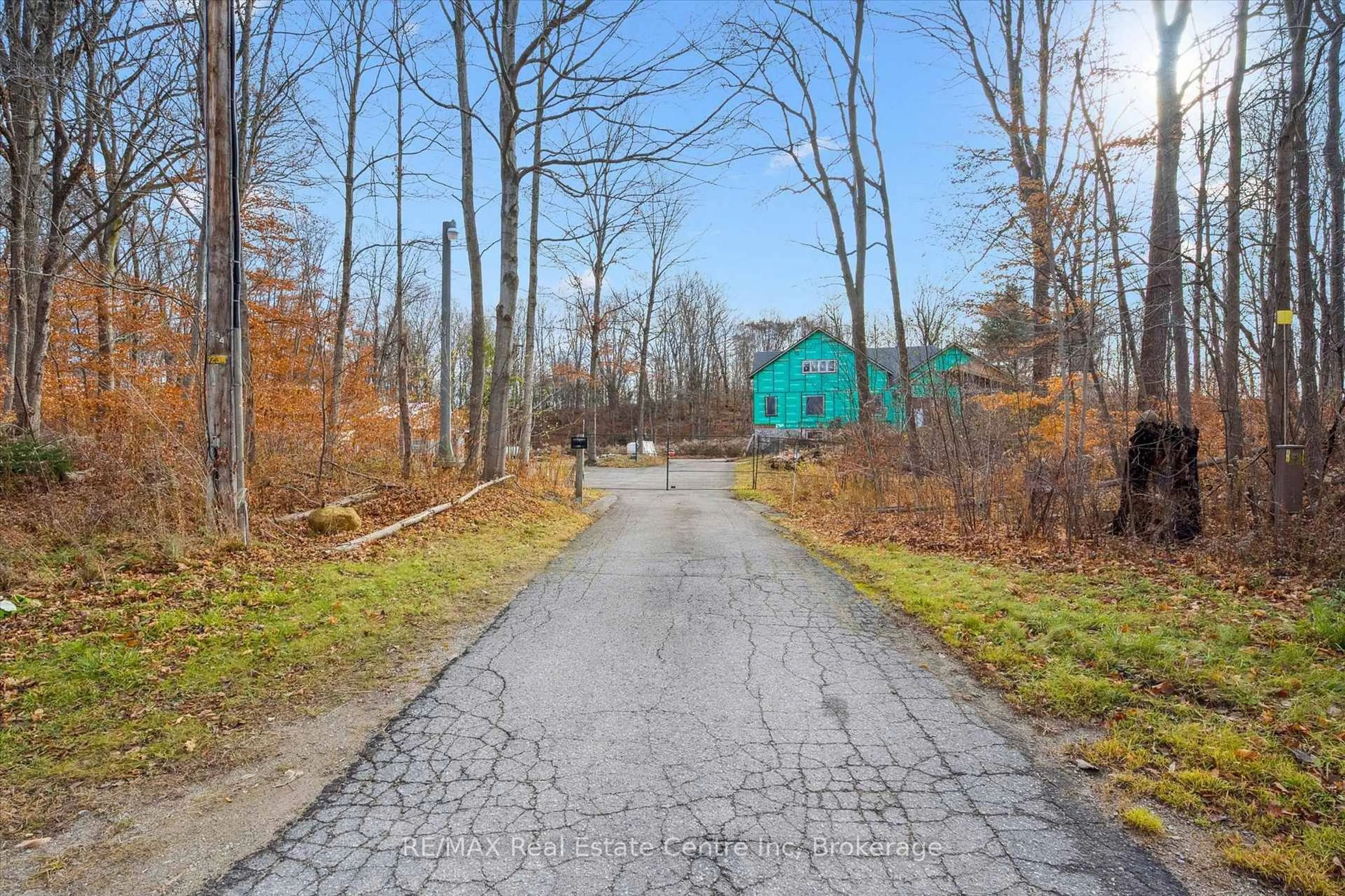 Unknown for 6695 Wellington Road 34 Rd, Puslinch Ontario N3C 2V4